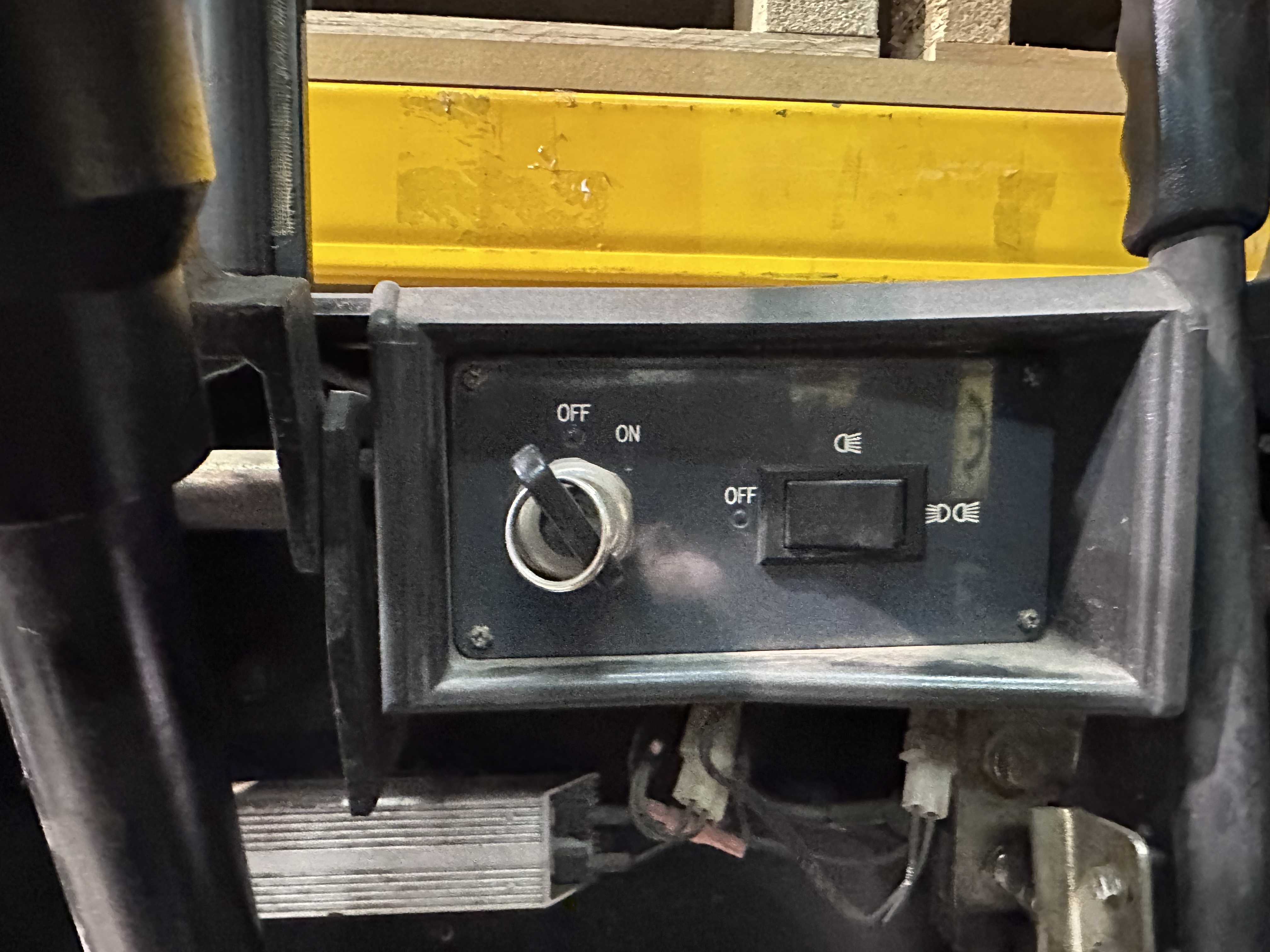 Daewoo BR15J Reach Truck