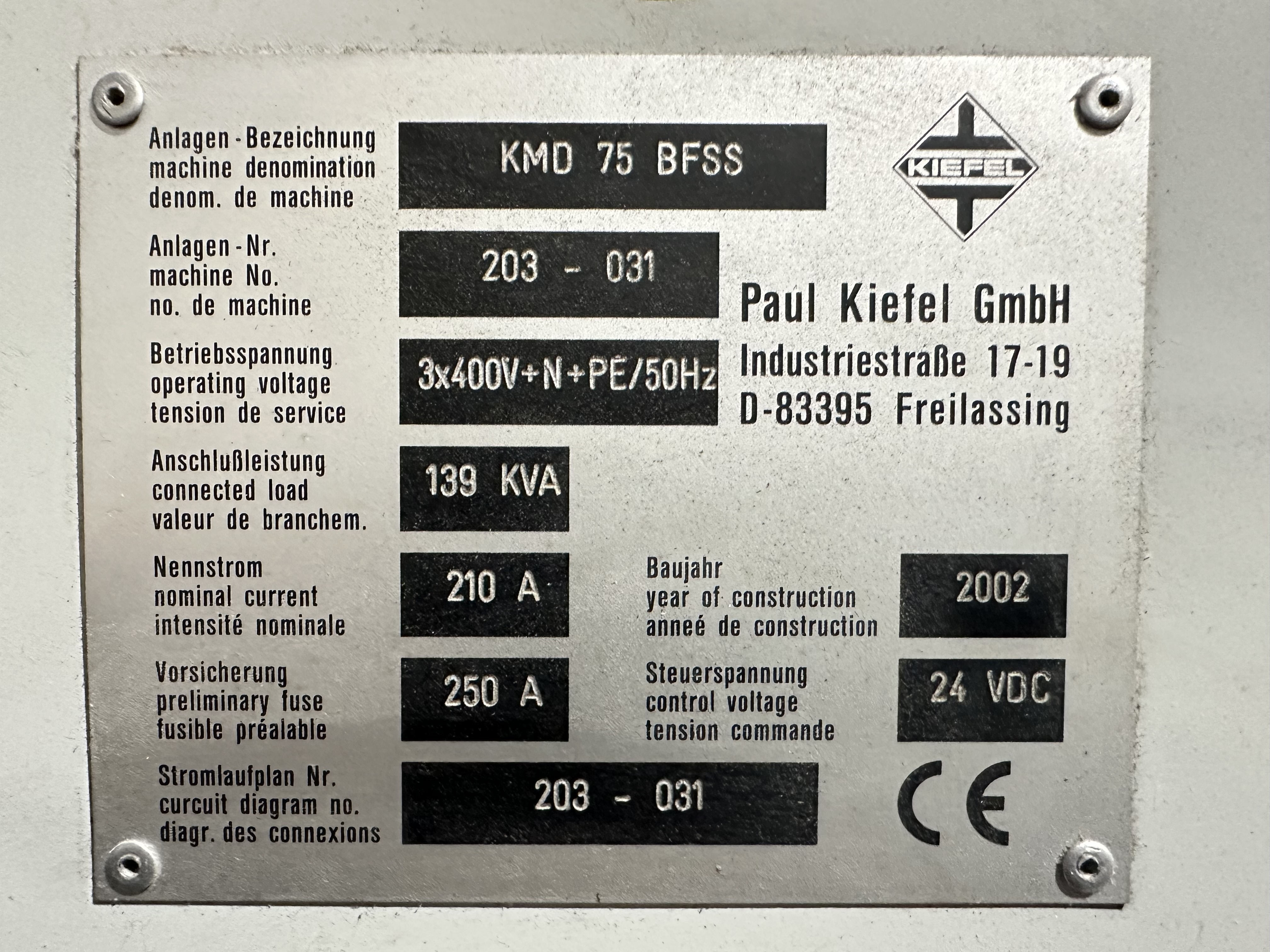 Kiefel KMD 75 BFSS Universal Automatic Roll-Fed Thermoforming Machine (2002)