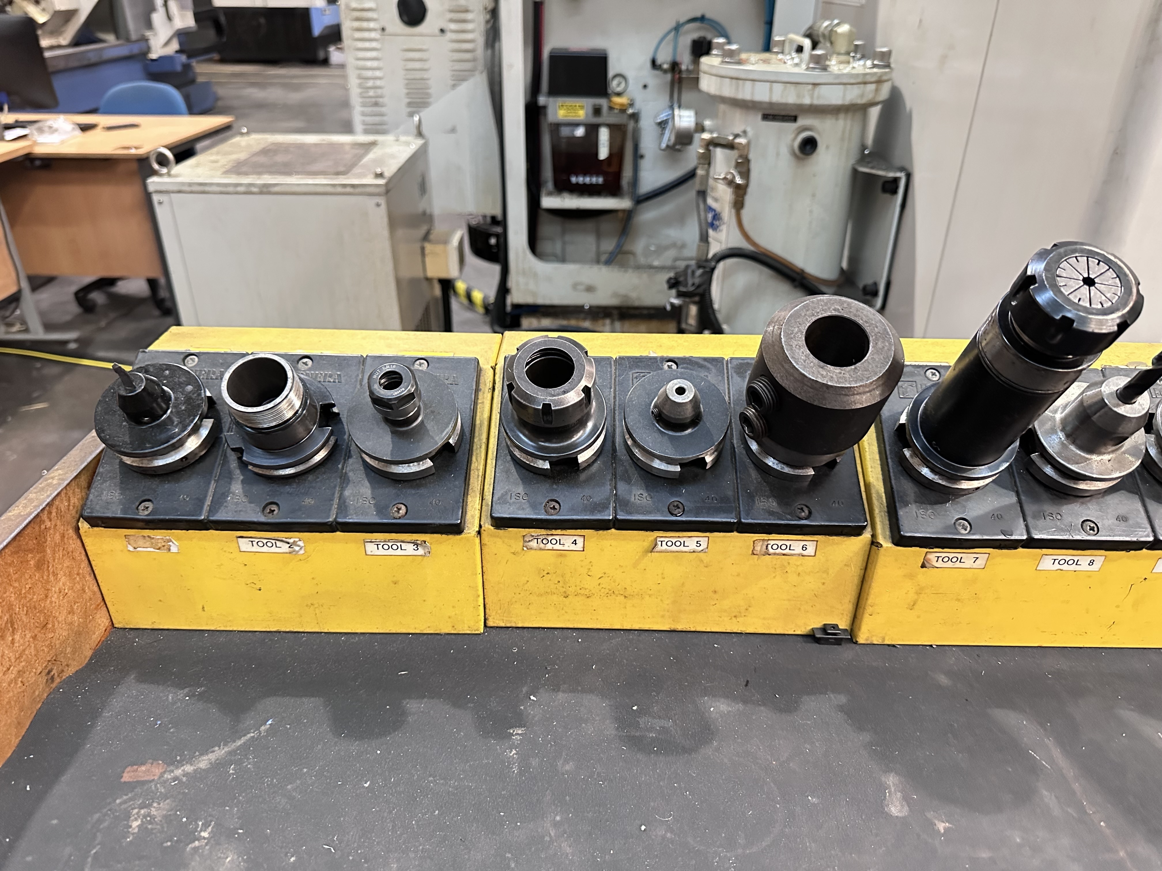 Work Bench, Vice & BT40 Spindle Tool Holders