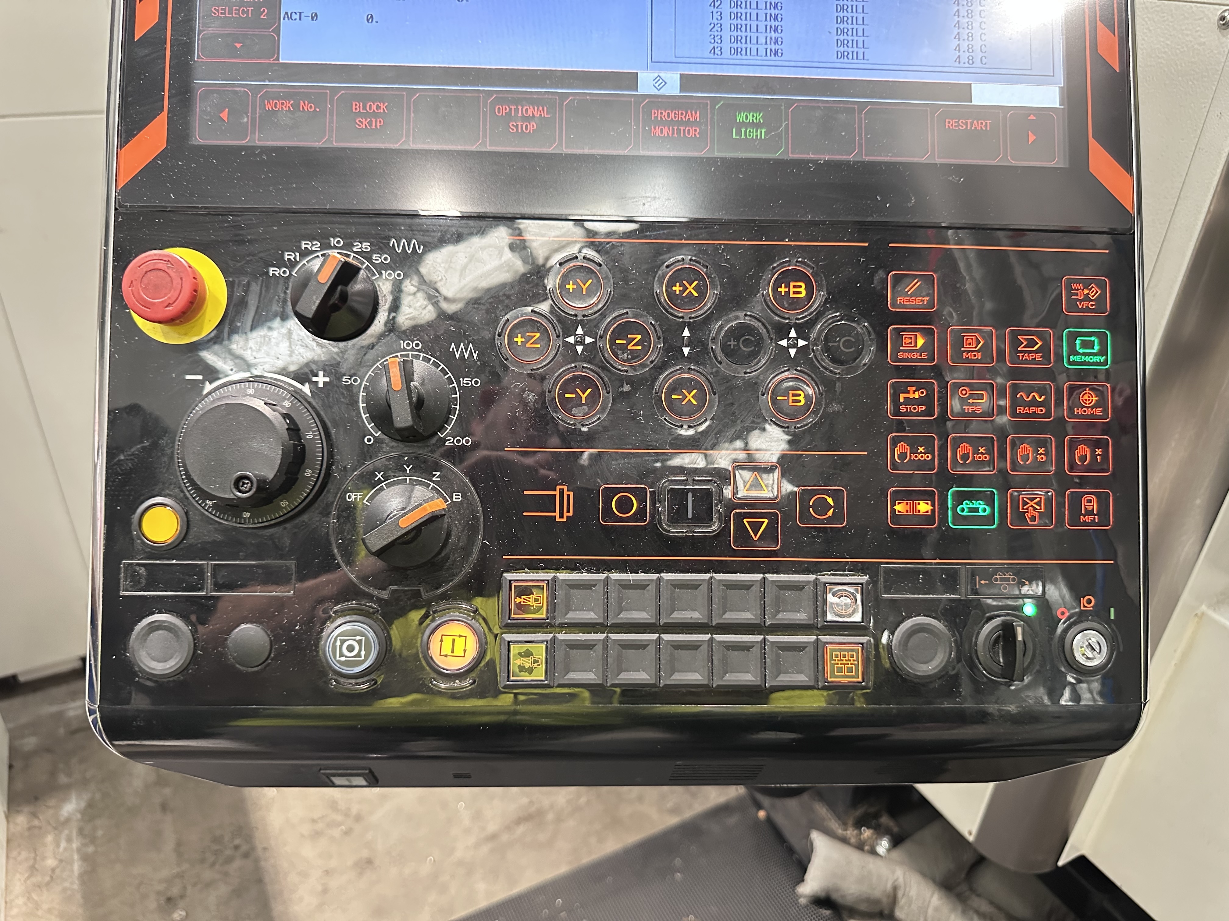 Mazak HCN - 4000 Machining Centre with Mazatrol Smooth G Control (11/2017)