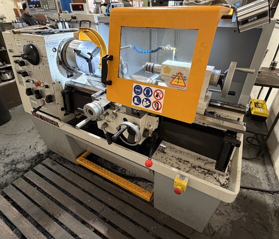 XYZ 1530VS  x 730mm Gap Bed Manual Lathe (2024)