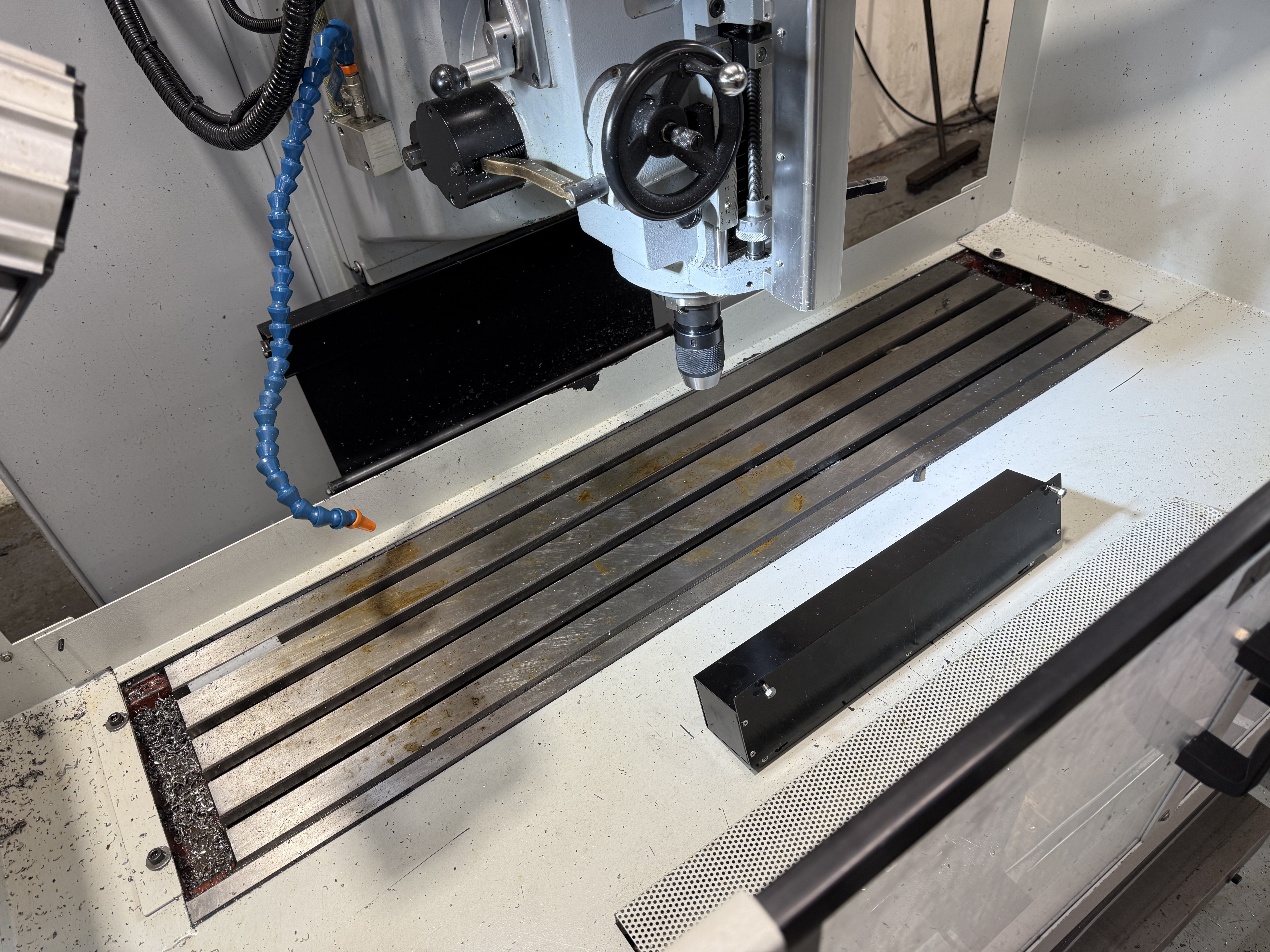 XYZ RMX4000 Bed Mill with Prototrak RMX Control (2024)