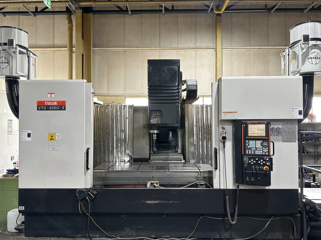 Mazak VTC-300C-II CNC Vertical Machining Centre. (2007)