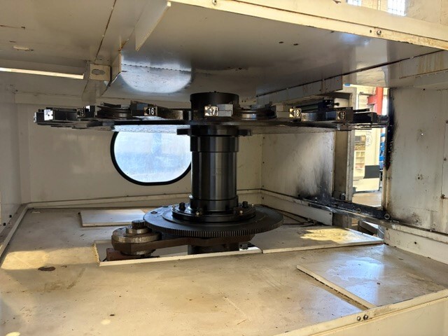 Hankook VTC-160E CNC Ram Type Vertical Turning and Milling Centre