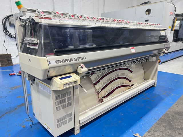 Shima Seiki SFJ 202-T Flat Bed Knitting Machine