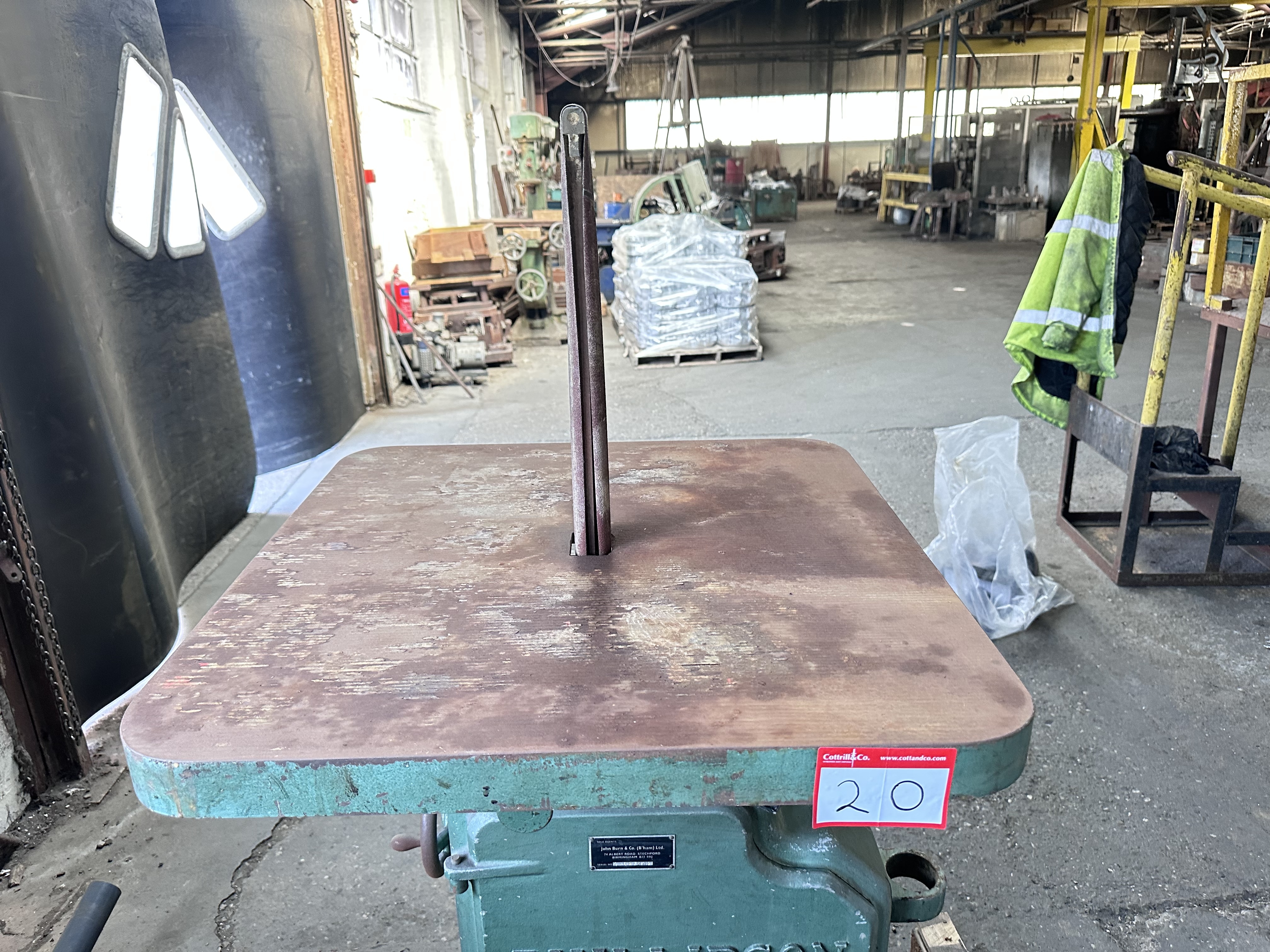 Phillipson BP Upstanding Vertical Band Linisher
