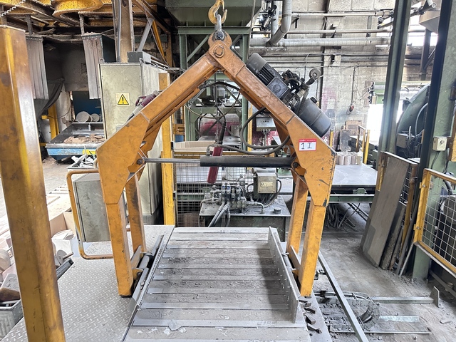 Stahl 2000kg Overhead Manipulator Grab