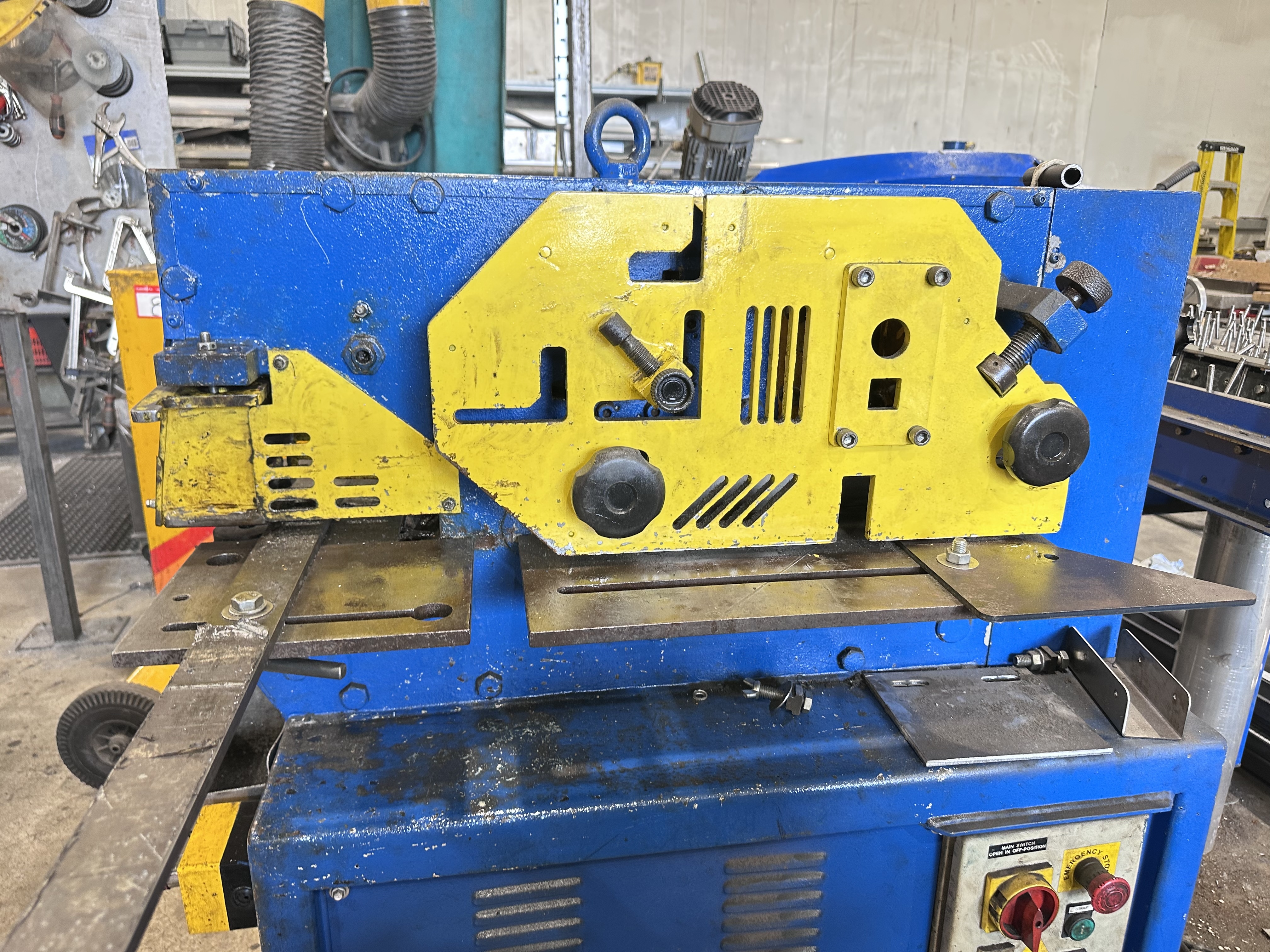 Kingsland Compact 40 Metal Working Machine