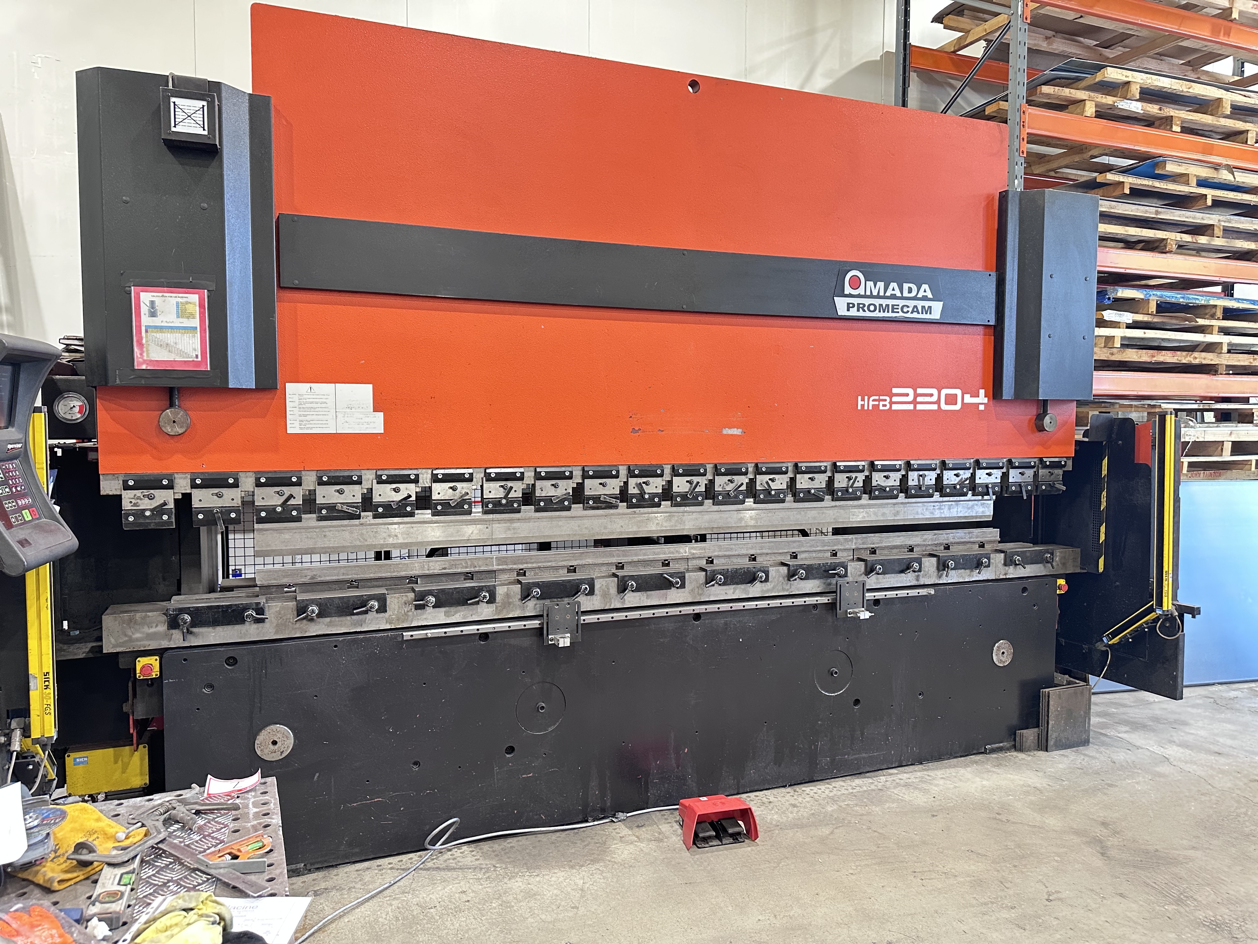 Amada Promecam HFB 2204 8-Axis Hydraulic Press Brake (1999)