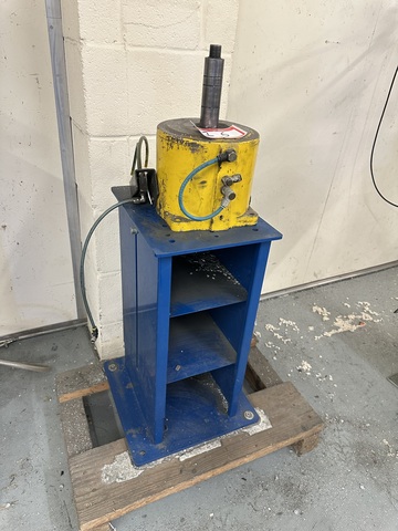 Schuco Pneumatic Press (2003) (Spares & Repairs only) 