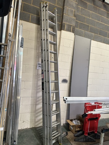 Lewis Triple GBX 335 Extension Ladders