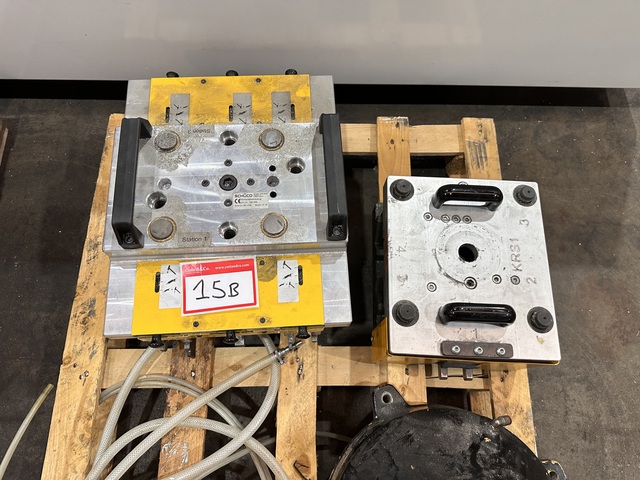 Selection of Profile Tooling including Mecan Outil Air Press Cylinder & Pedal