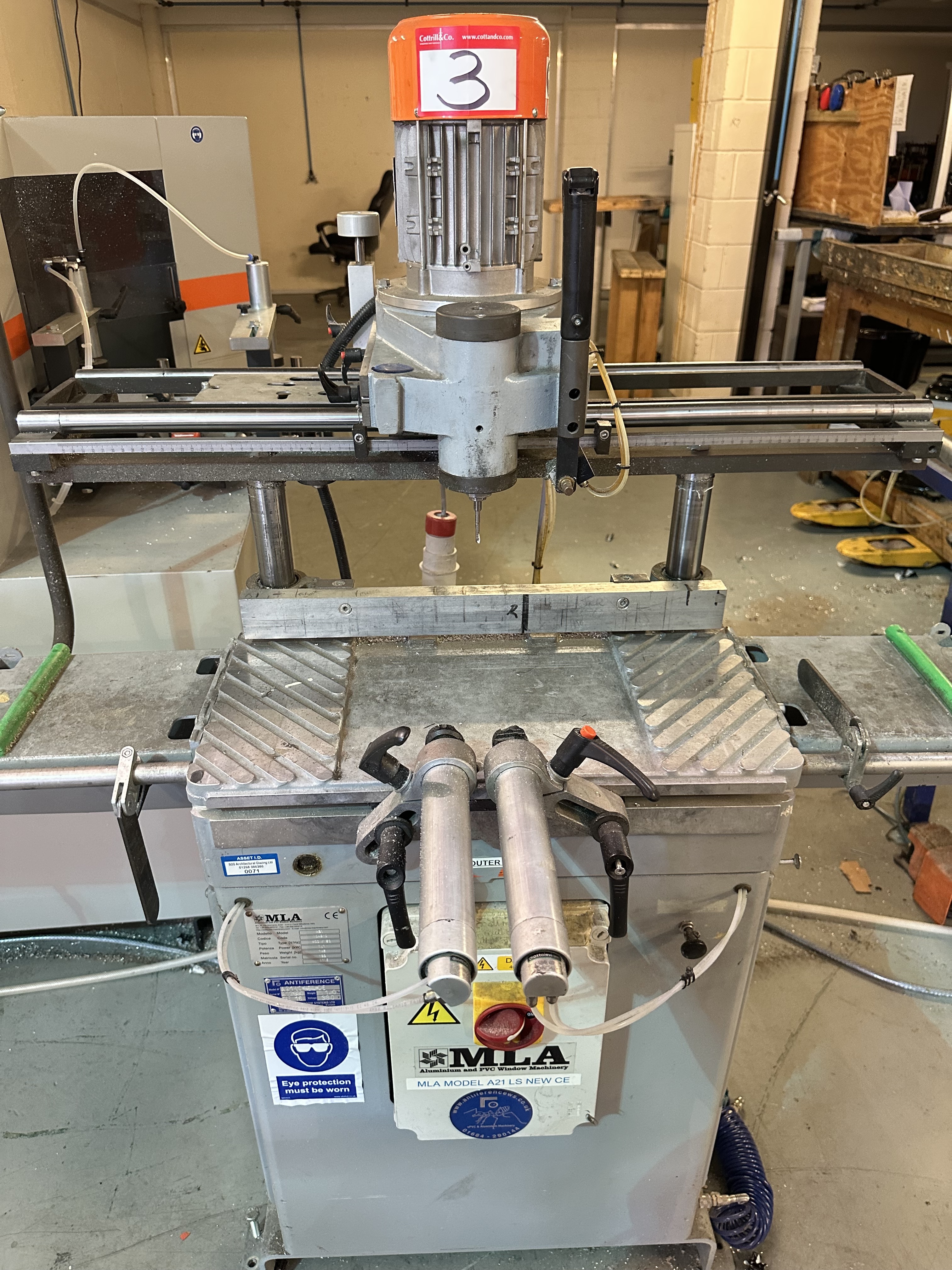 MLA A21 Profile Router (2015)
