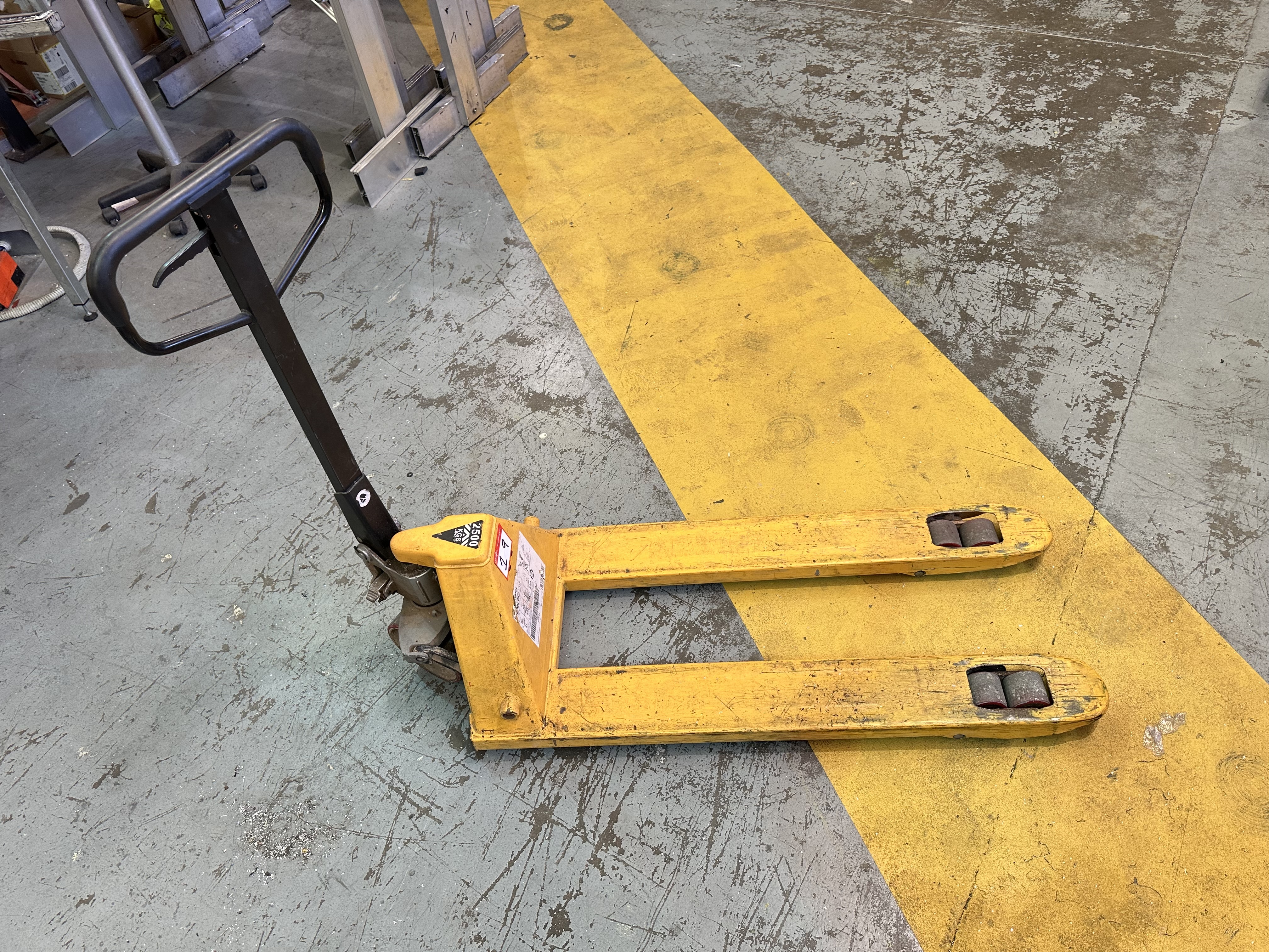 Pallet Truck, Capacity 2500kg, Forks 540 x 1150mm