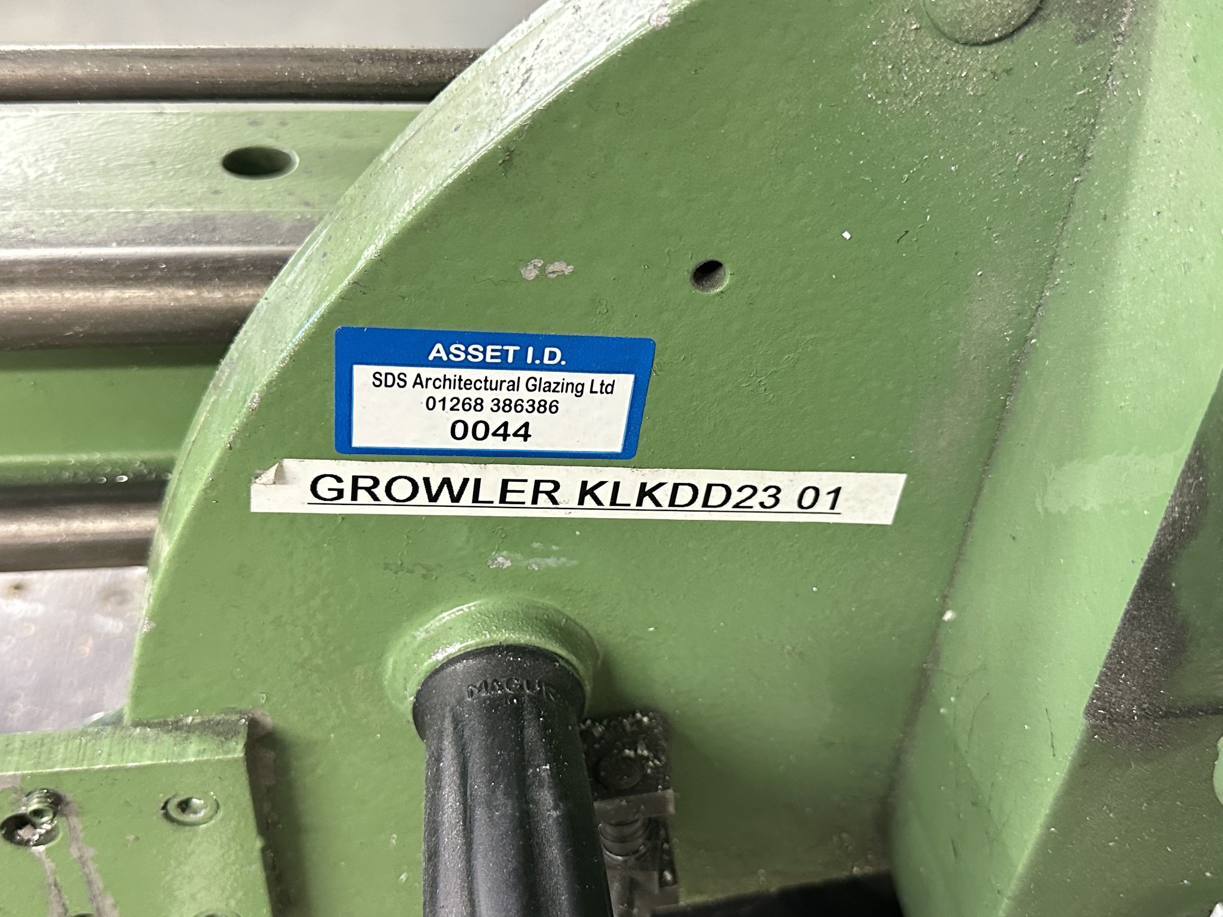 Growler KLKDD23 01 Cross Cut Mitre Saw