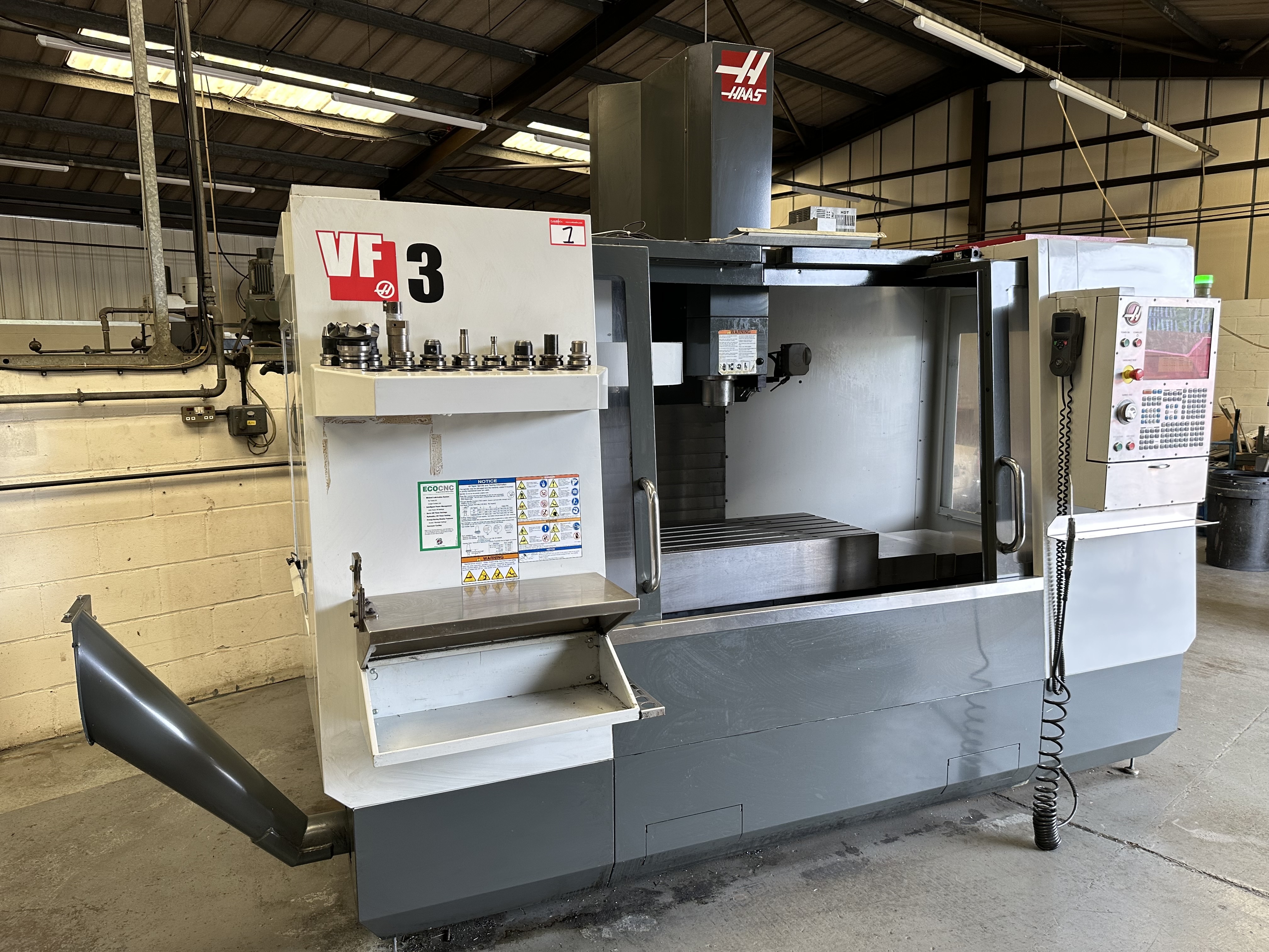 Haas VF3 CNC Vertical Machining Centre with Haas Control. (11/2010)