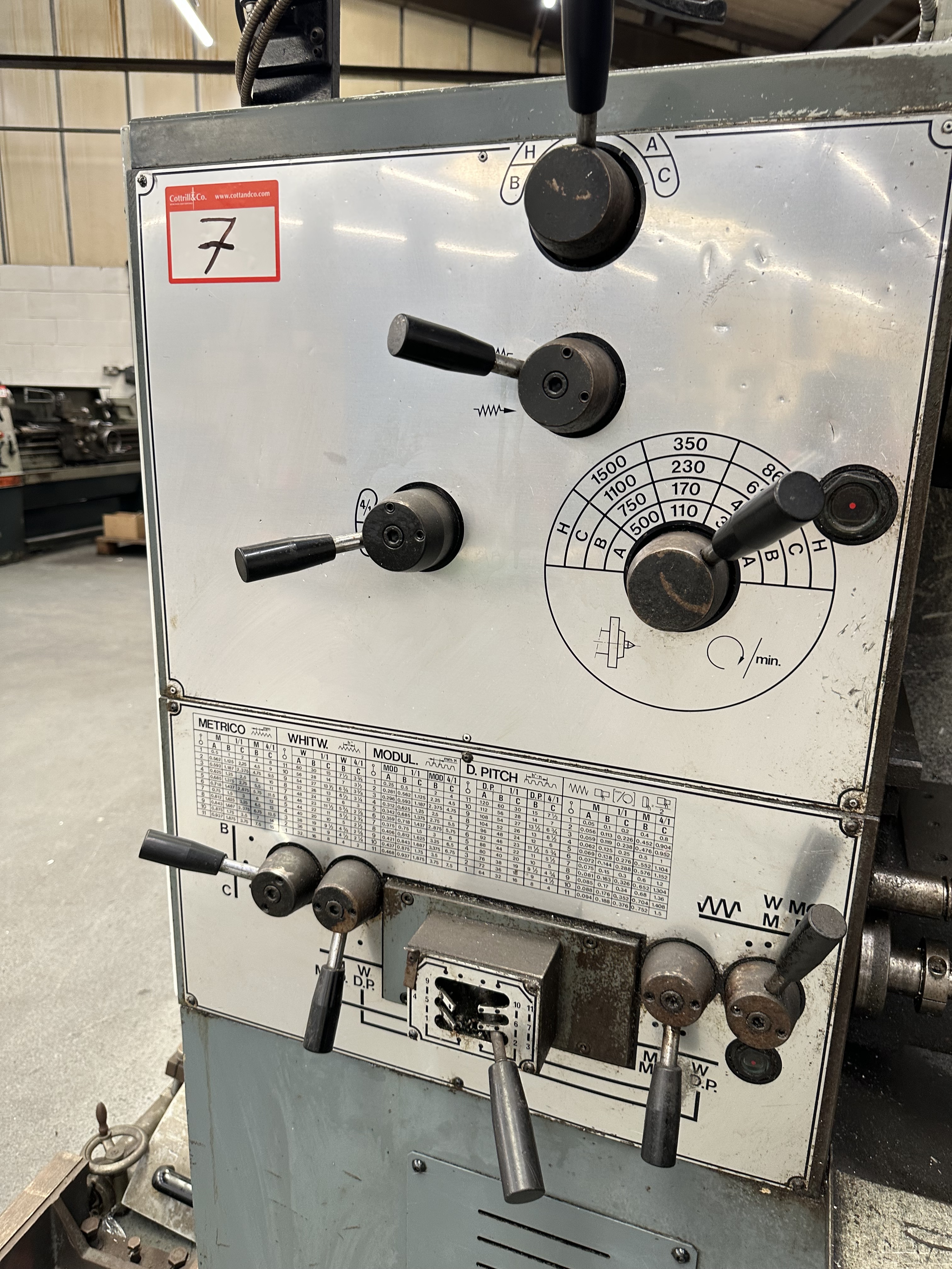 XYZ 2400 Gap Bed Centre Lathe with Acu-rite 2 Axis DRO
