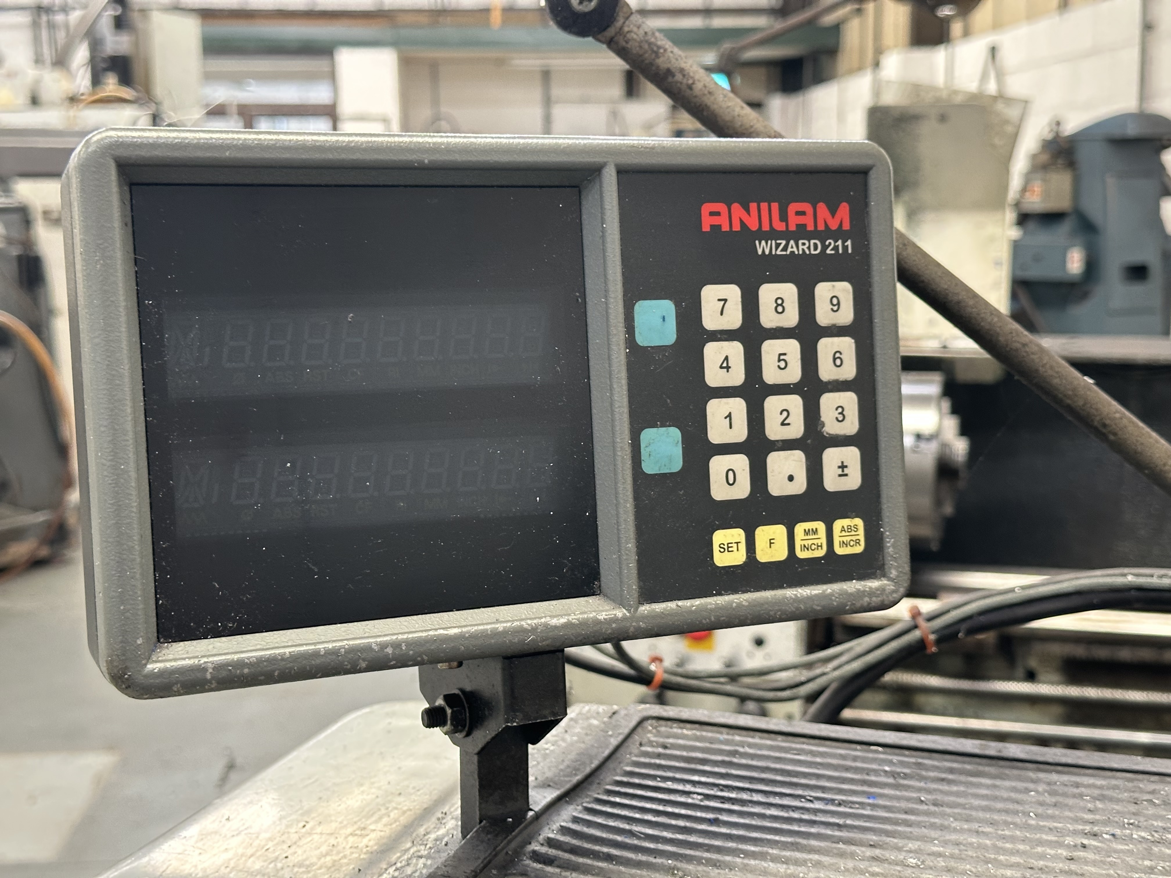 Colchester Triumph 2000 Gap Bed Centre Lathe with Anilam Wizard 211 2 Axis DRO