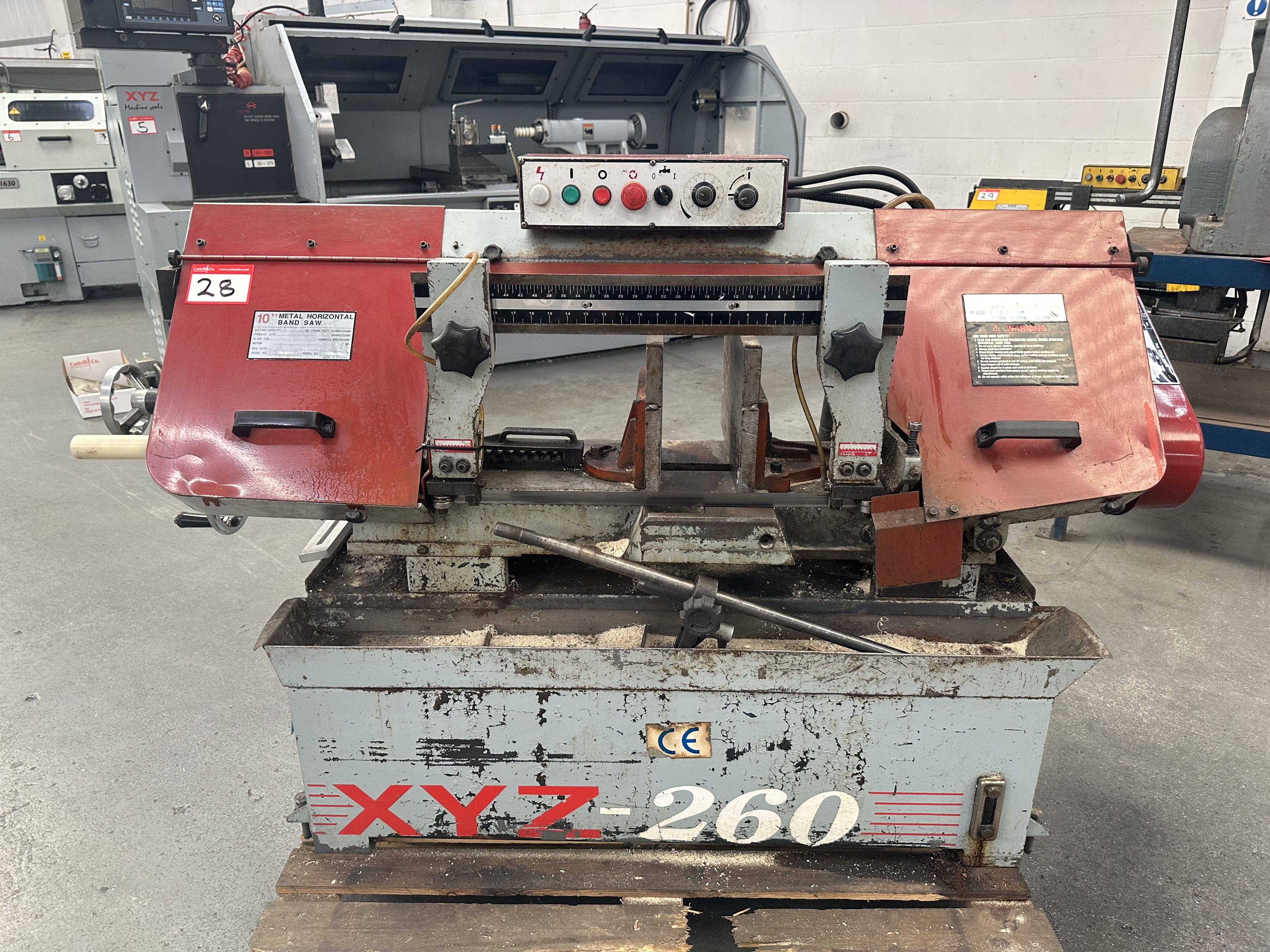XYZ 260 10" Horizontal Bandsaw Model UE-250A