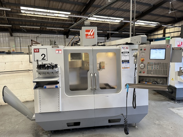 Haas VF2DE Vertical Machining Centre with Haas CNC Control. (02/2006)