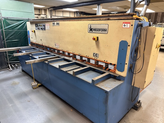 Megobal Megaform GHE-3006 Guillotine