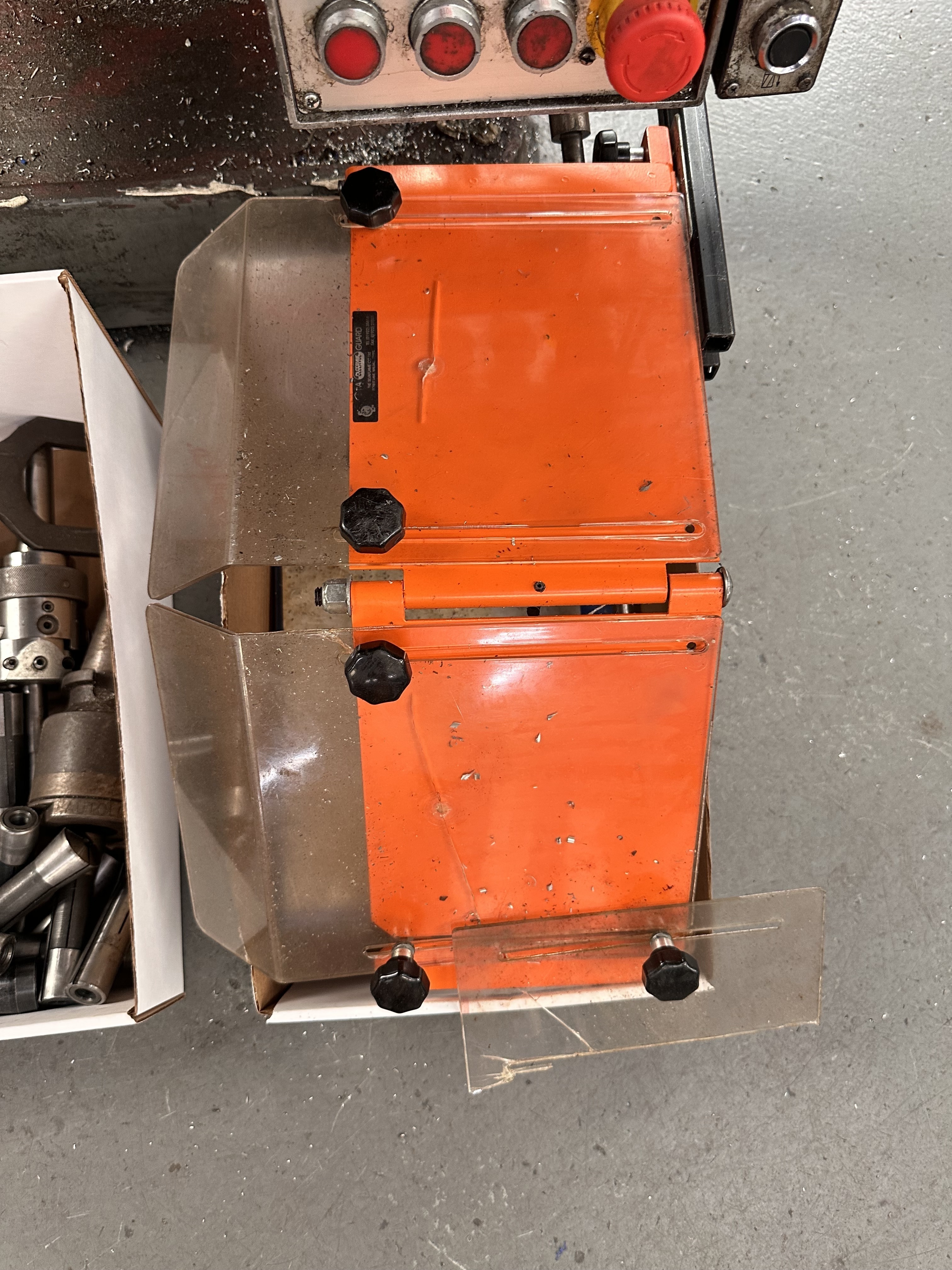 XYZ KRV2000 Turret Milling Machine with Acu-rite 2 Axis DRO (1997)