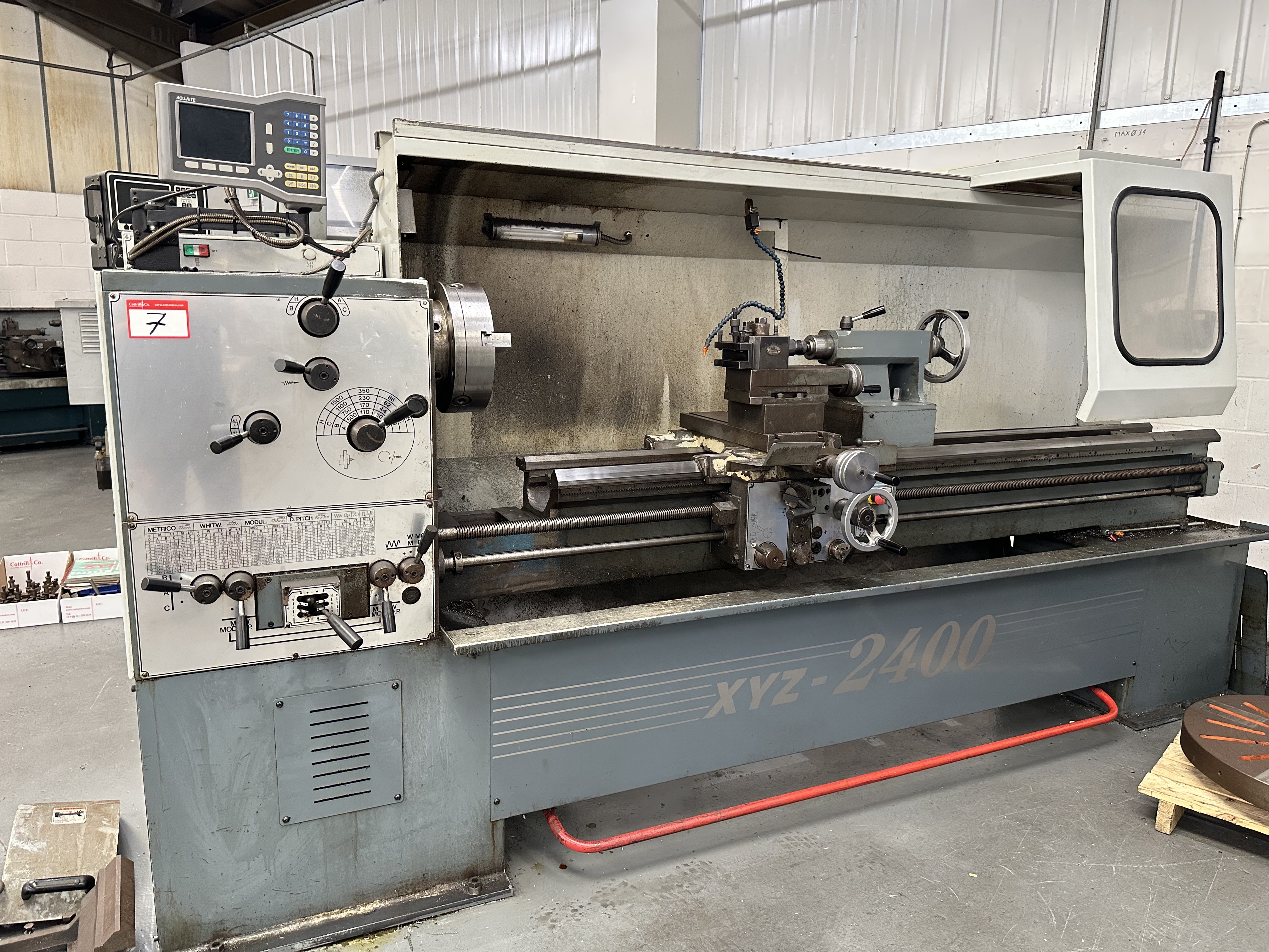 XYZ 2400 Gap Bed Centre Lathe with Acu-rite 2 Axis DRO