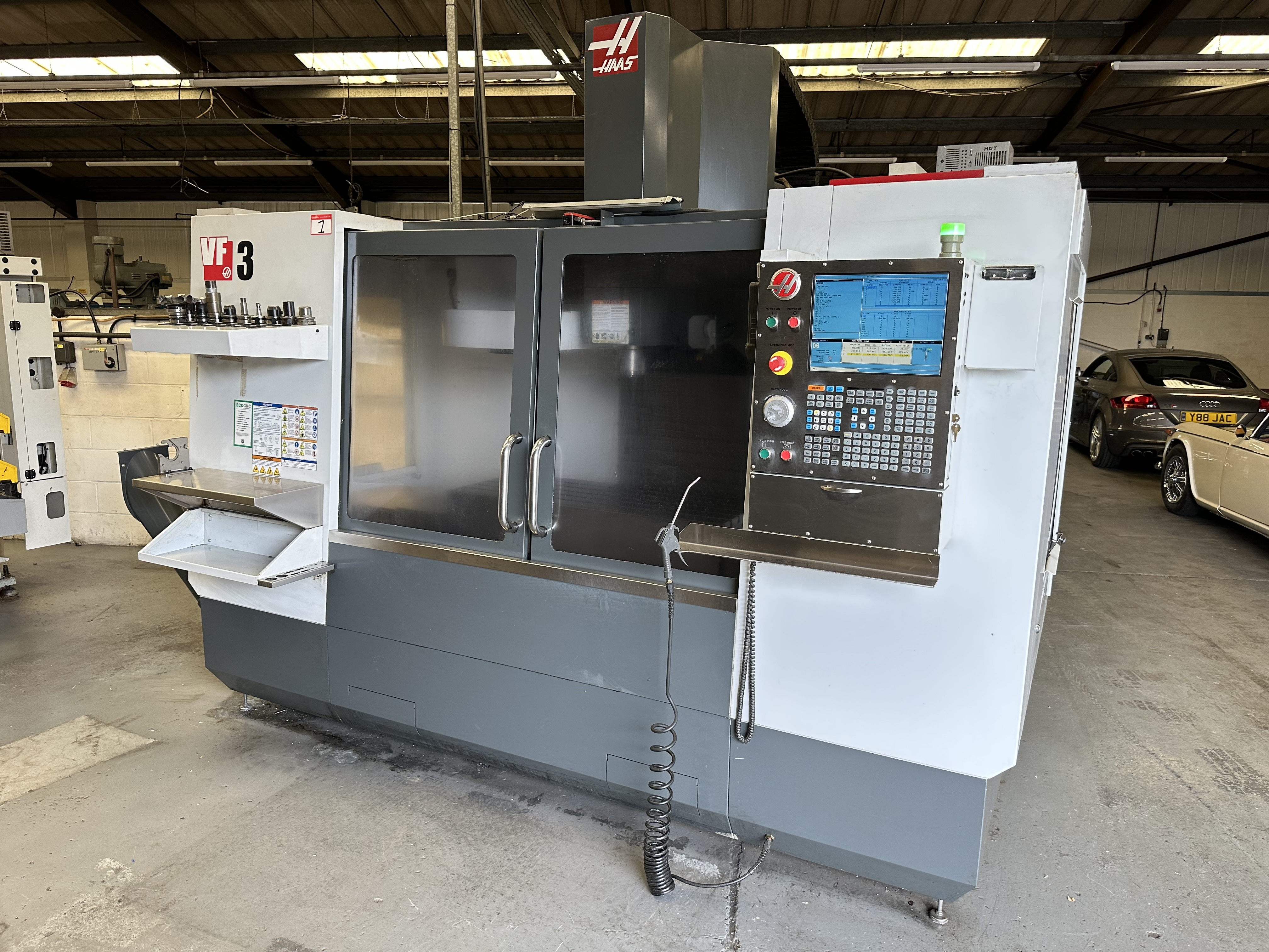 Haas VF3 CNC Vertical Machining Centre with Haas Control. (11/2010)