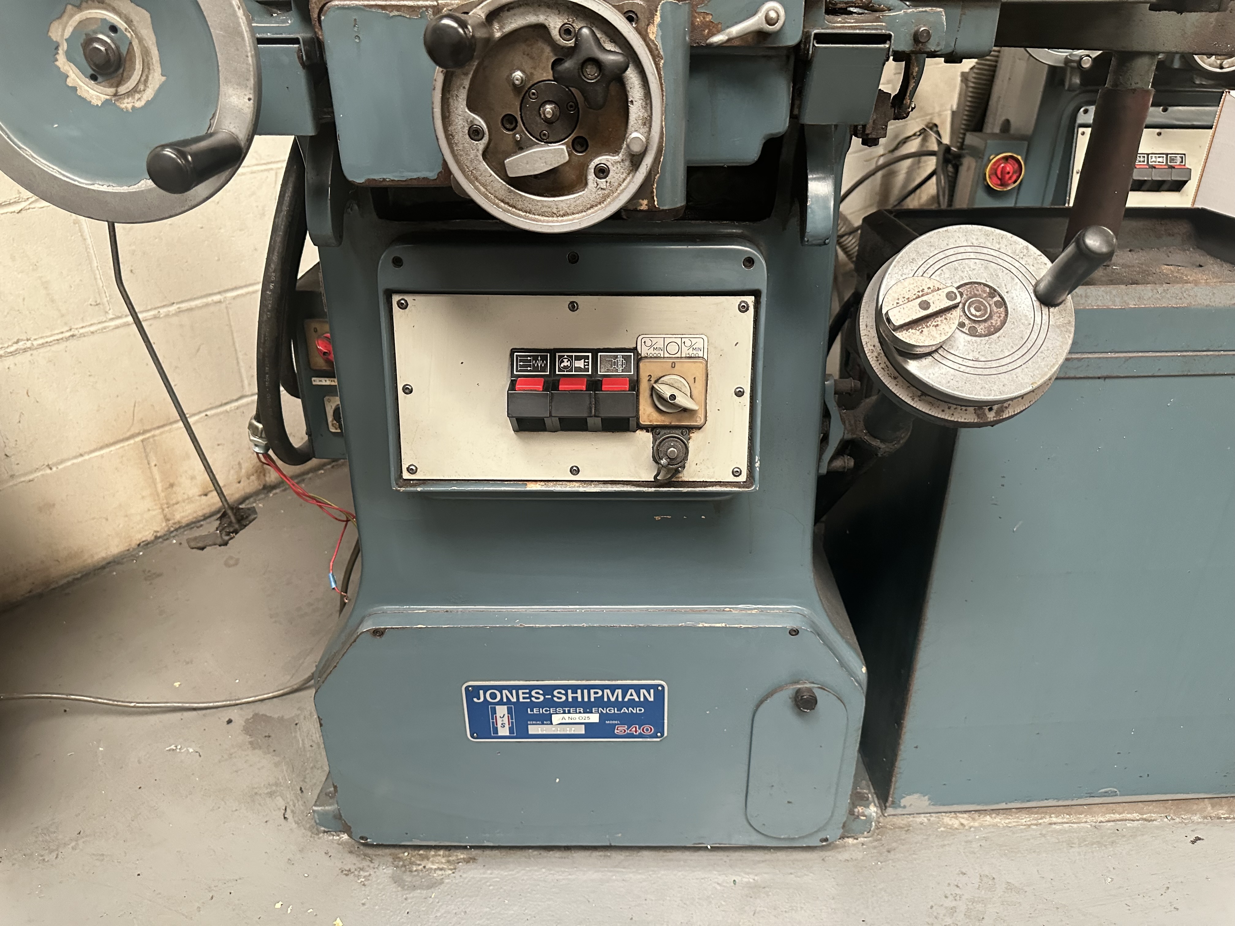 Jones & Shipman 540 Surface Grinder