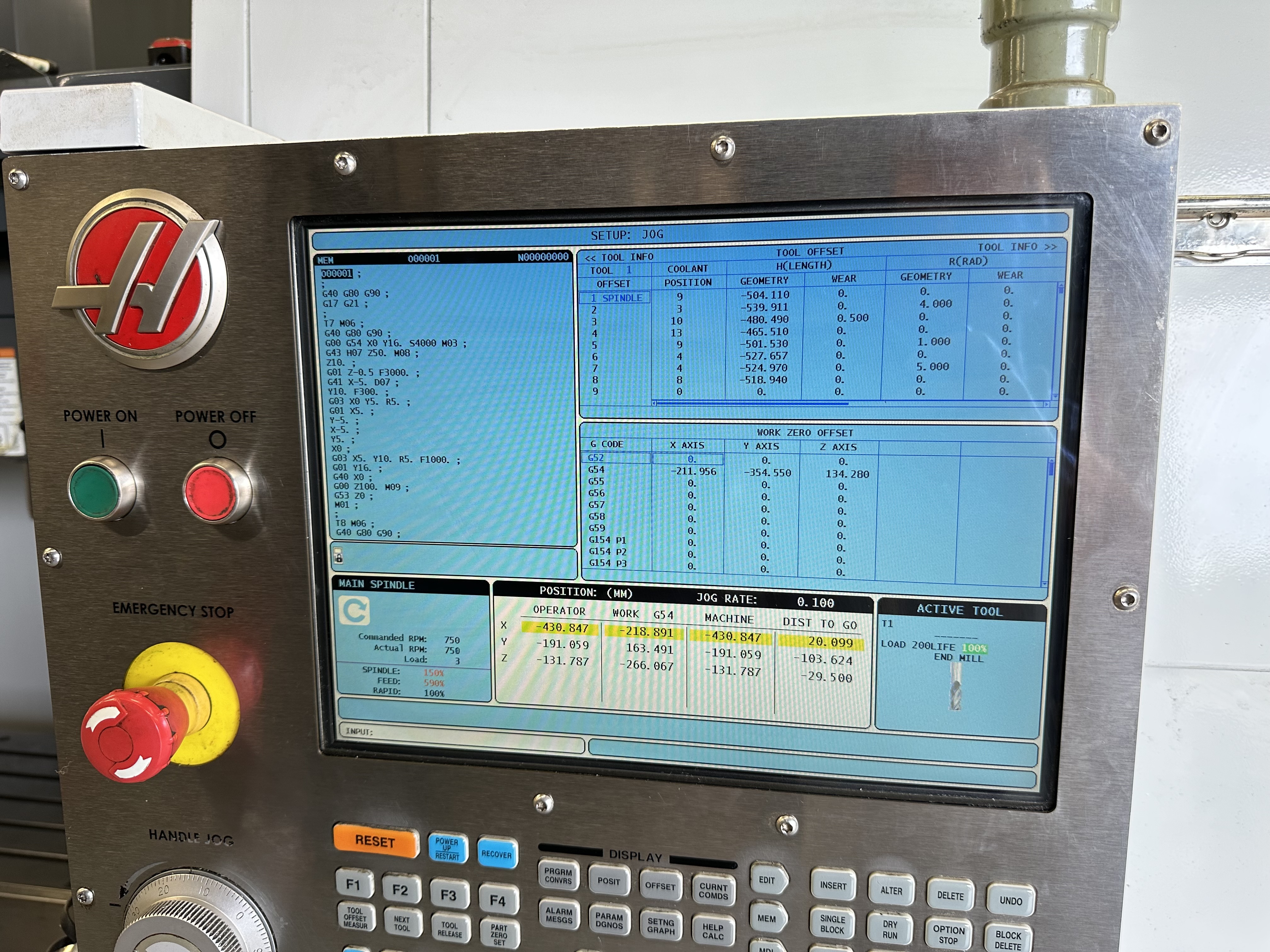Haas VF3 CNC Vertical Machining Centre with Haas Control. (11/2010)