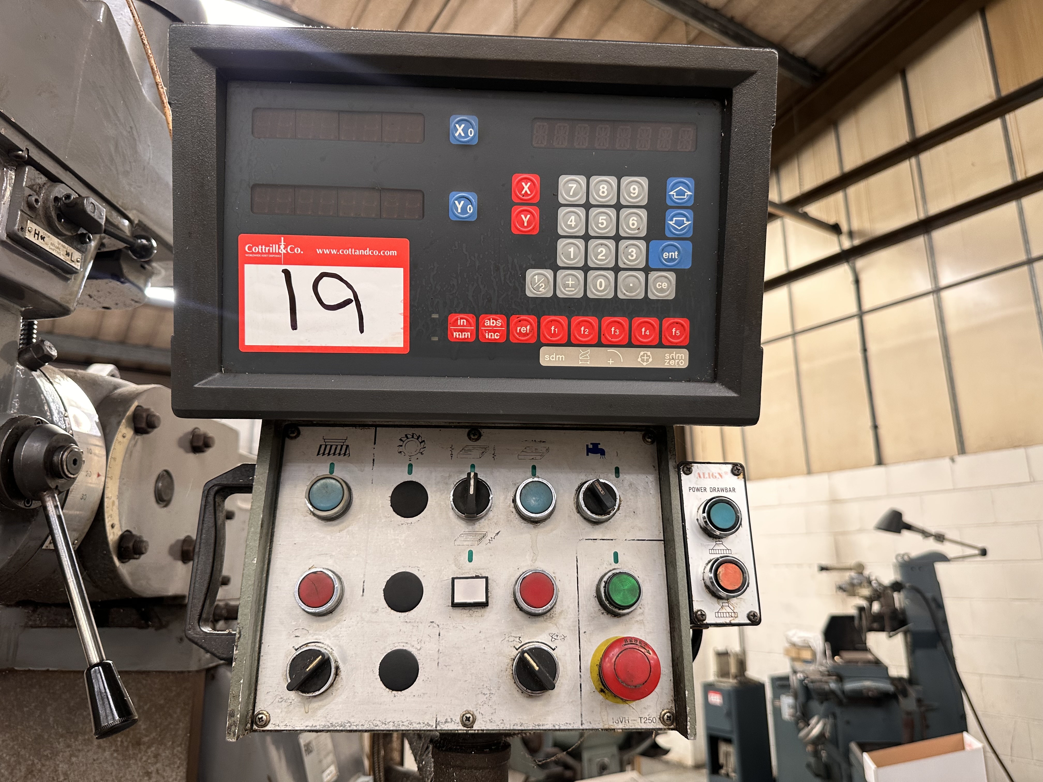 Semco LC-20VSG Turret Head Milling Machine with Newall DP7 2 Axis DRO