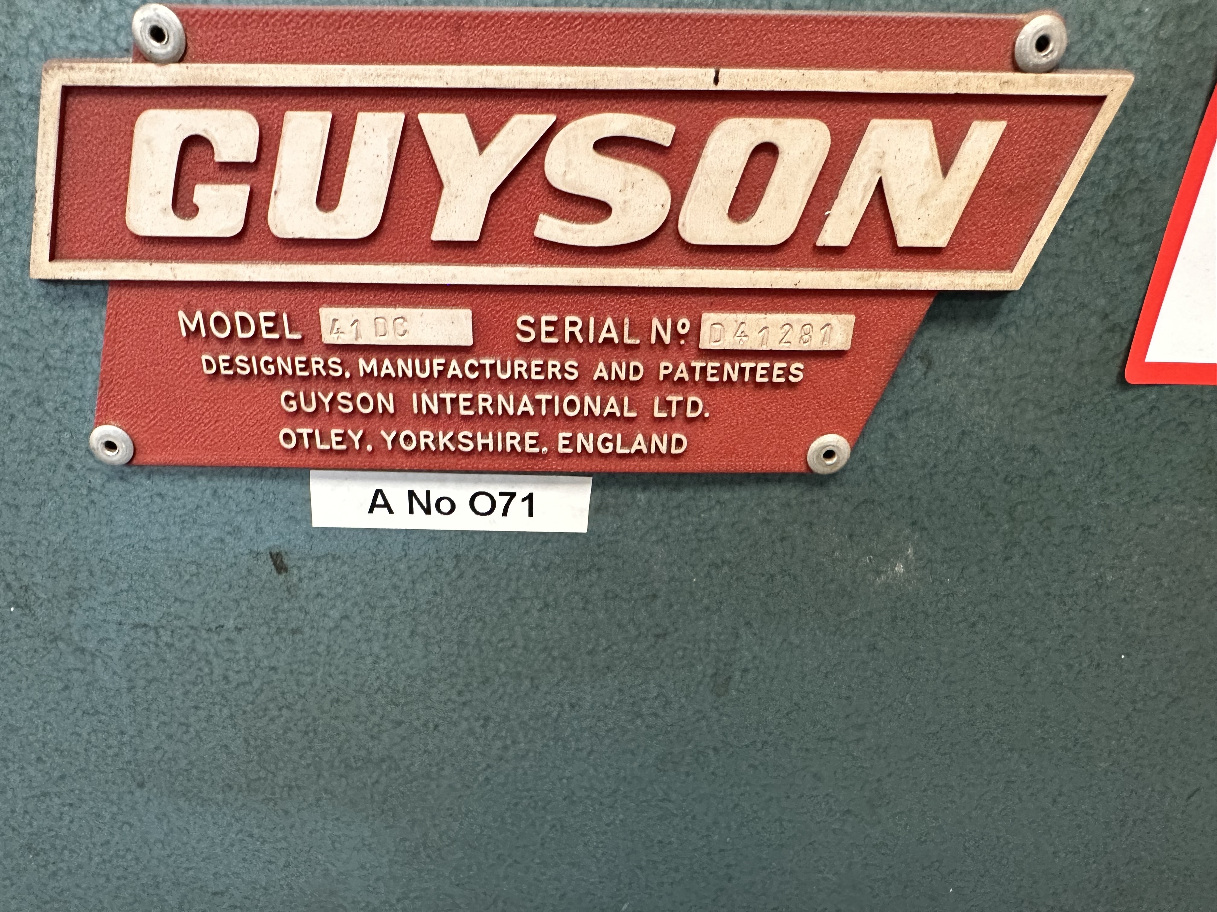 Guyson Reach In Media Blast Cabinet with Extractor