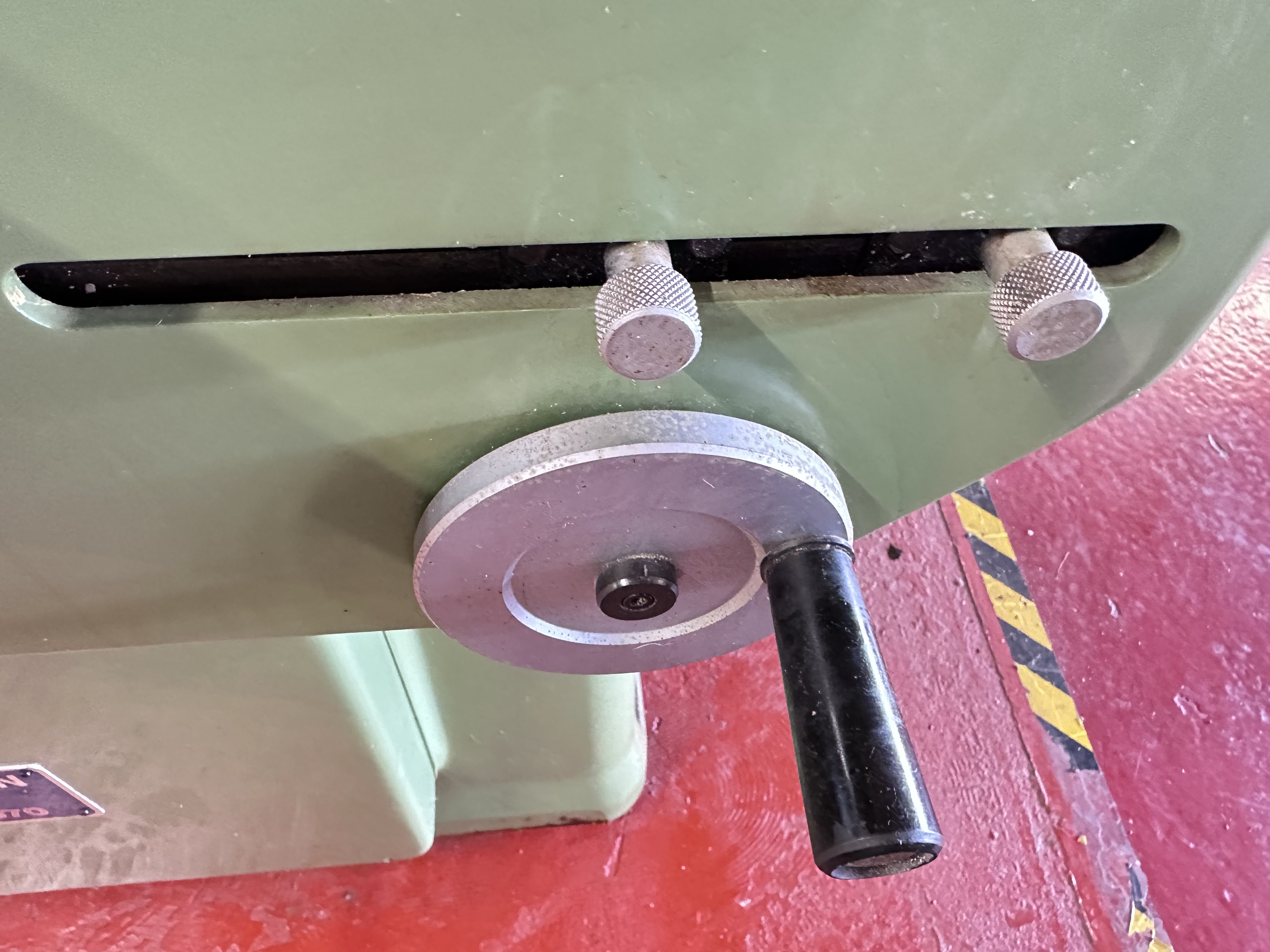 Jones & Shipman 1070 Cylindrical Grinder