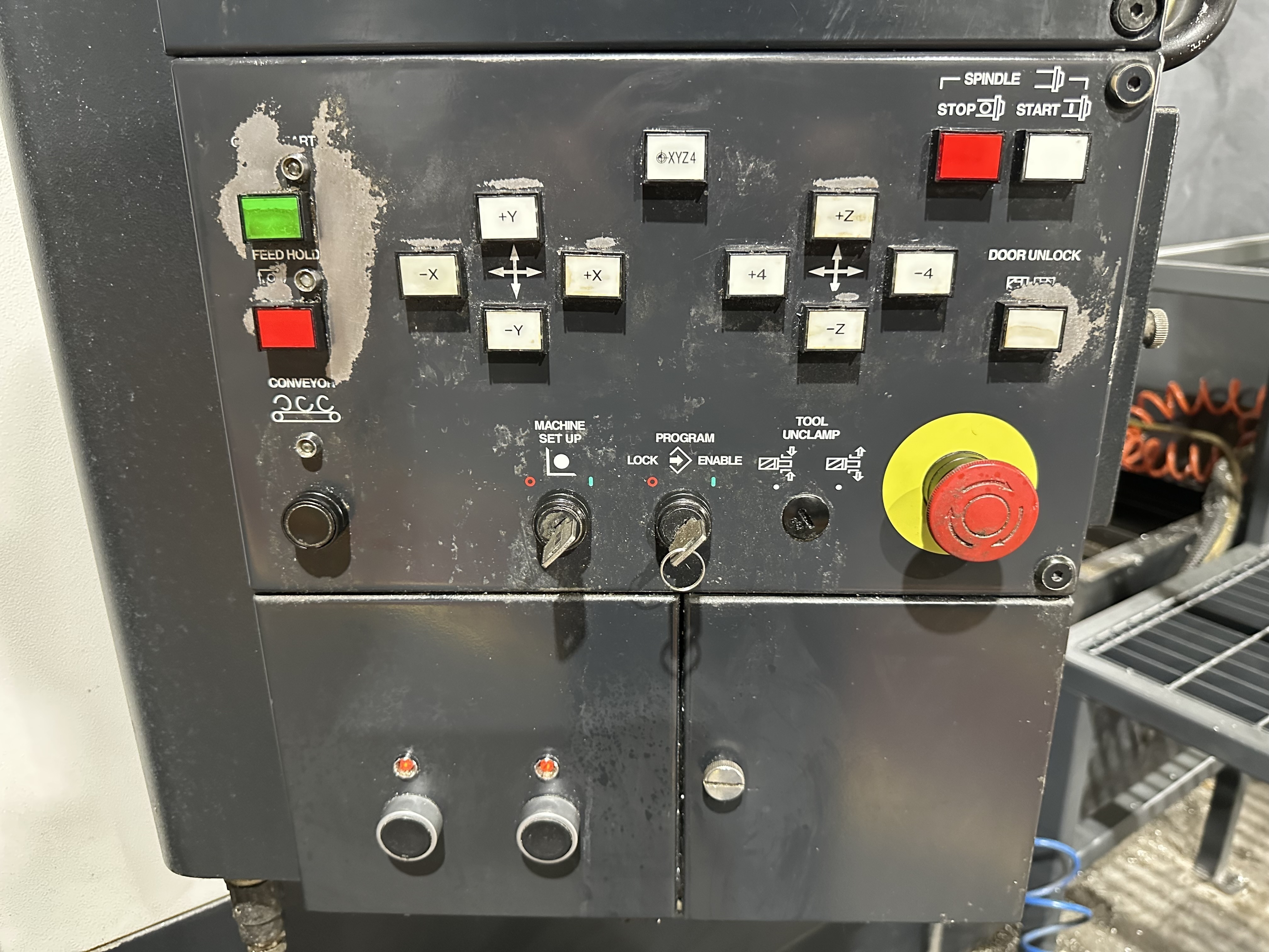 Mazak VTC-300C-II CNC Vertical Machining Centre. (2007)