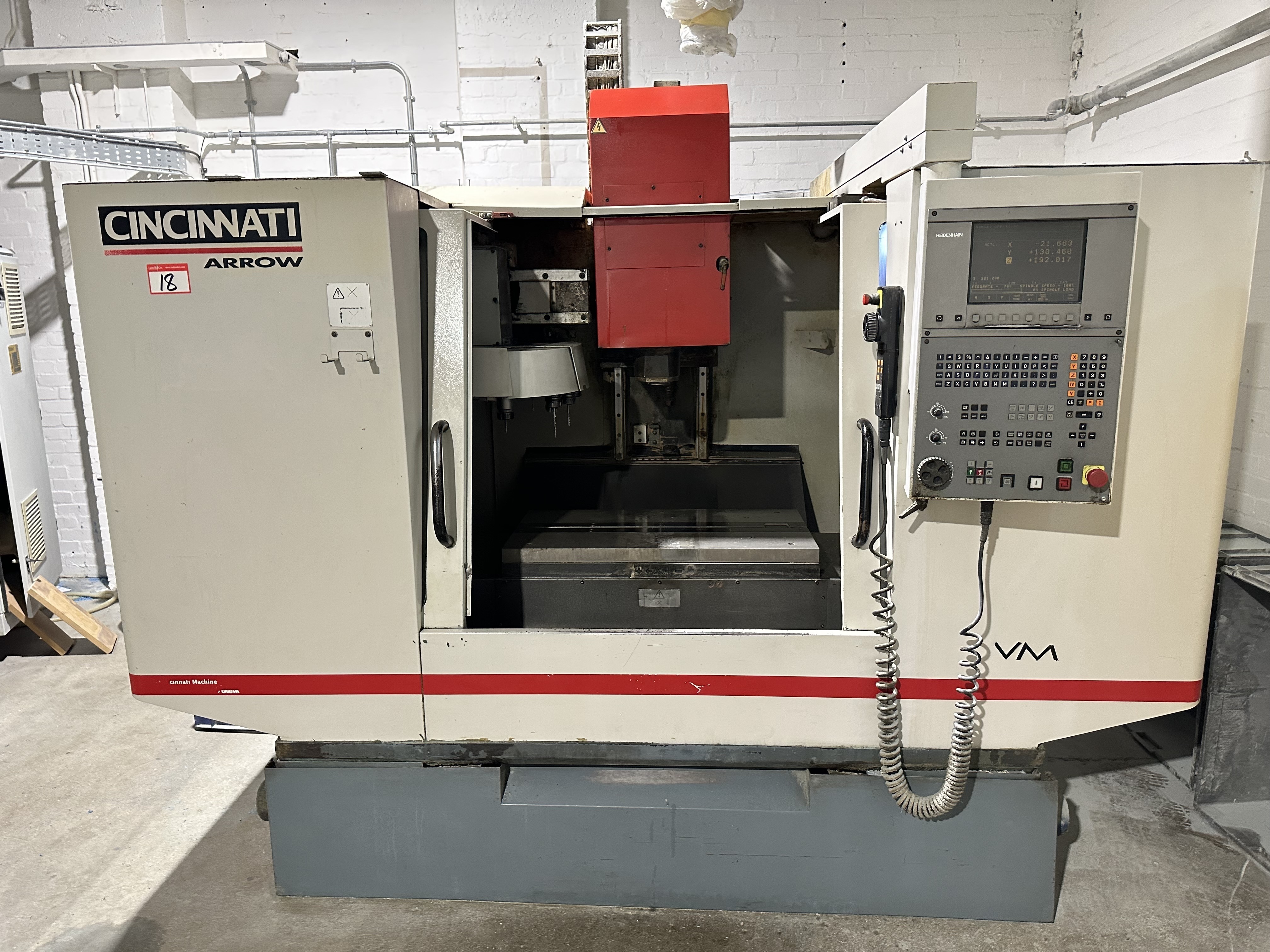 Cincinnati Arrow VMC 750 Vertical Machining Centre (2000)