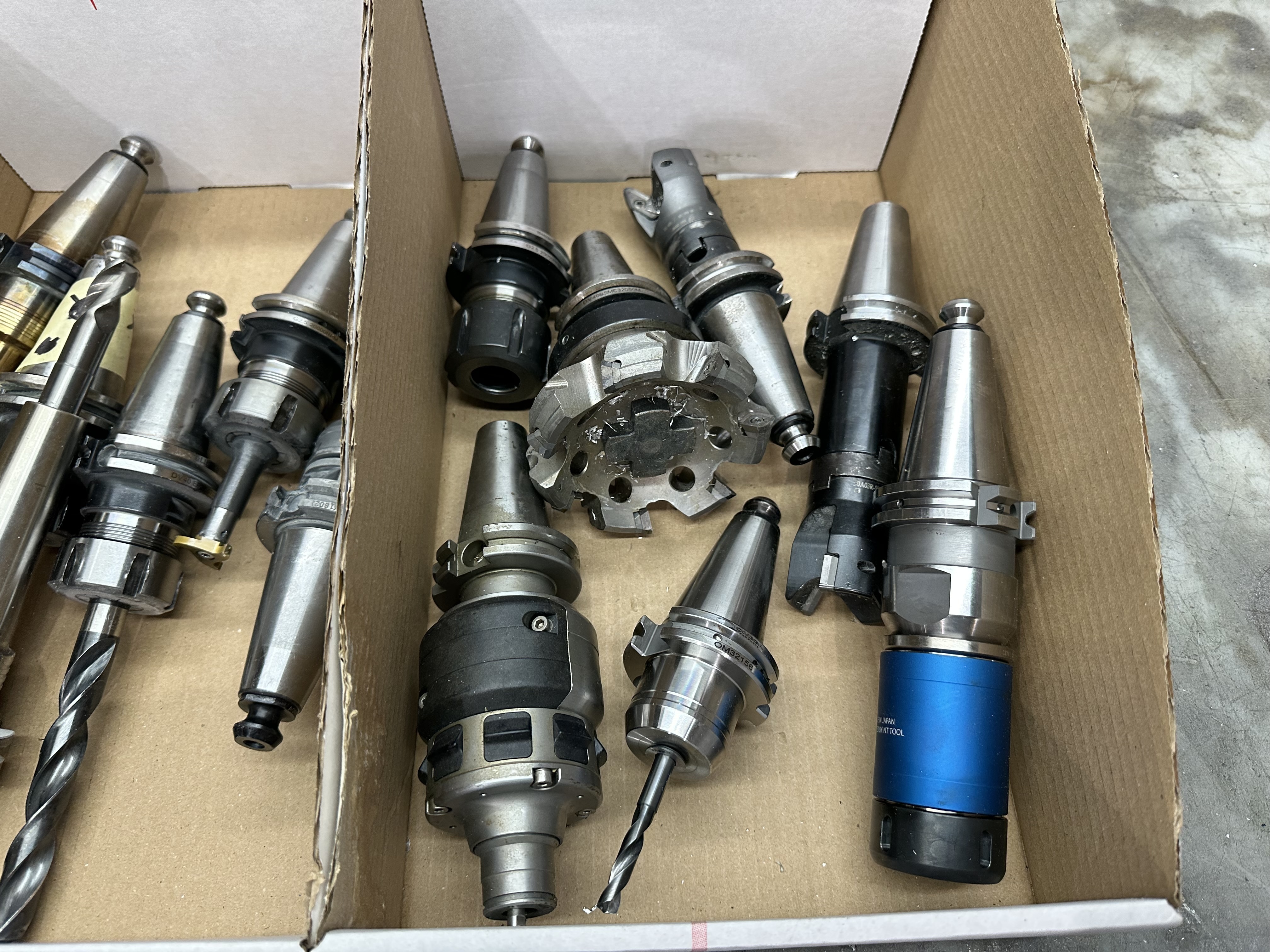 CAT40 Spindle Tool Holders with Various Cutter Holding Ends