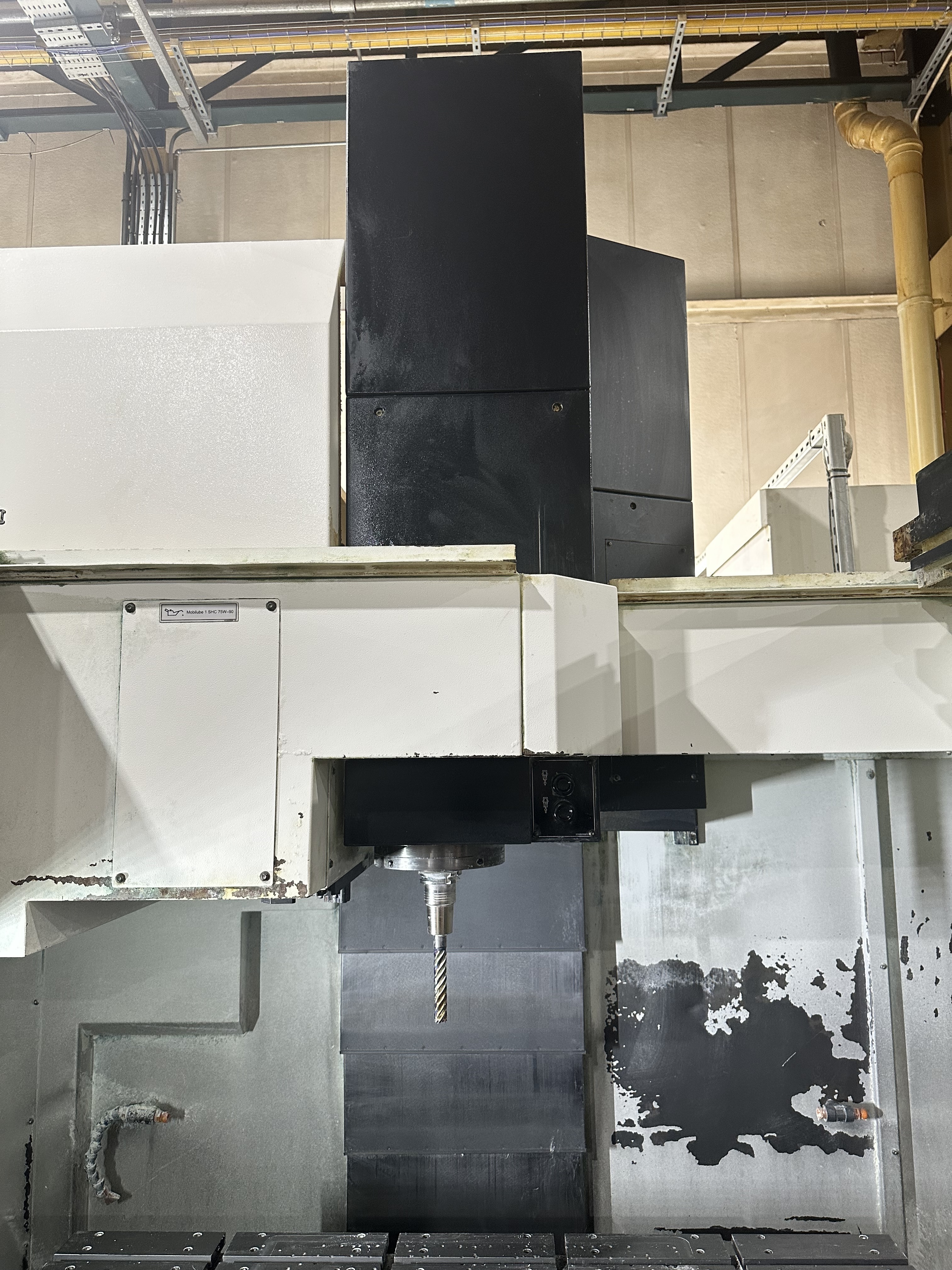 Mazak Vertical Centre Smart 530C CNC Vertical Machining Centre. (2015)