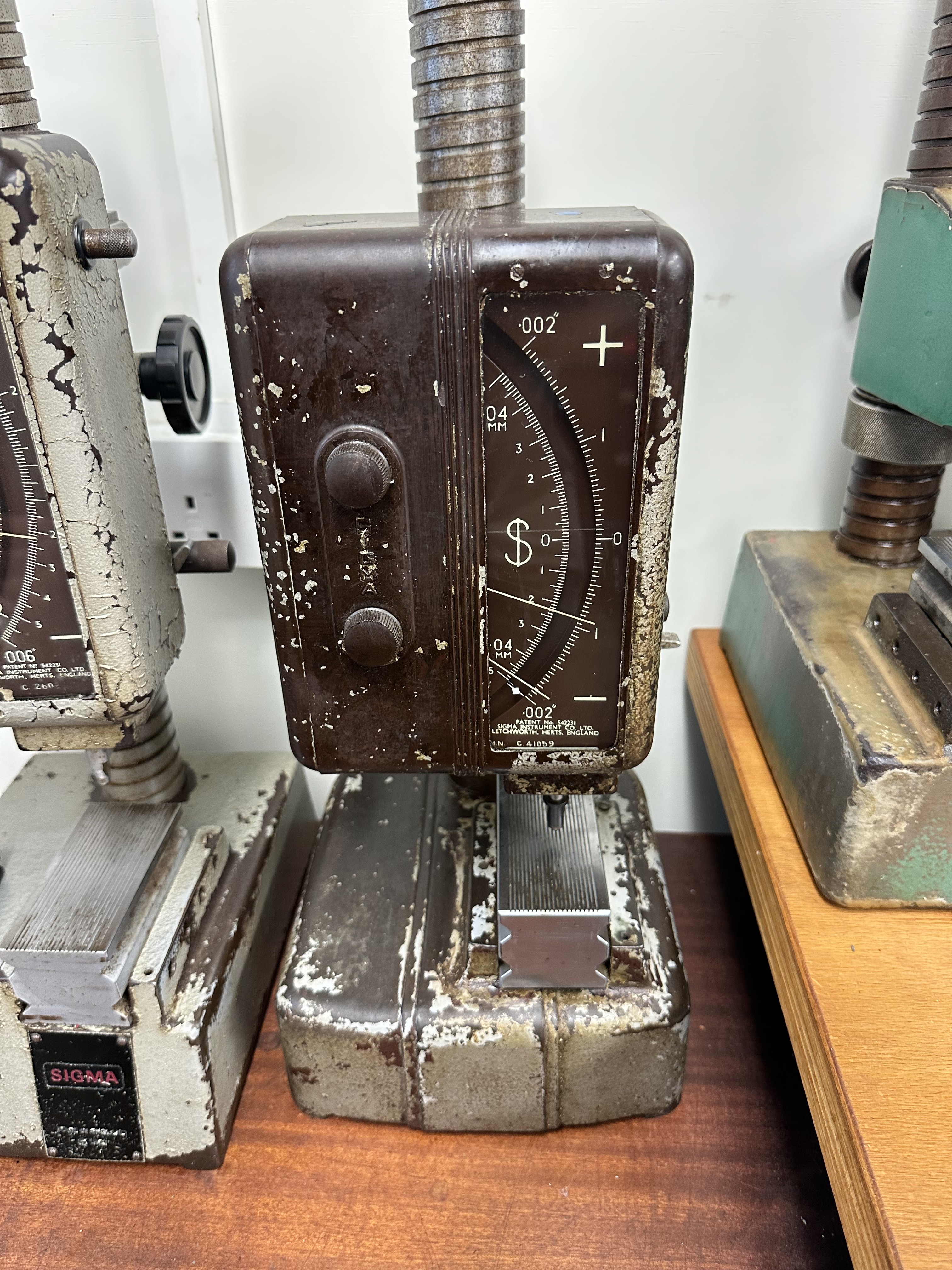 (3) x Sigma Comparators