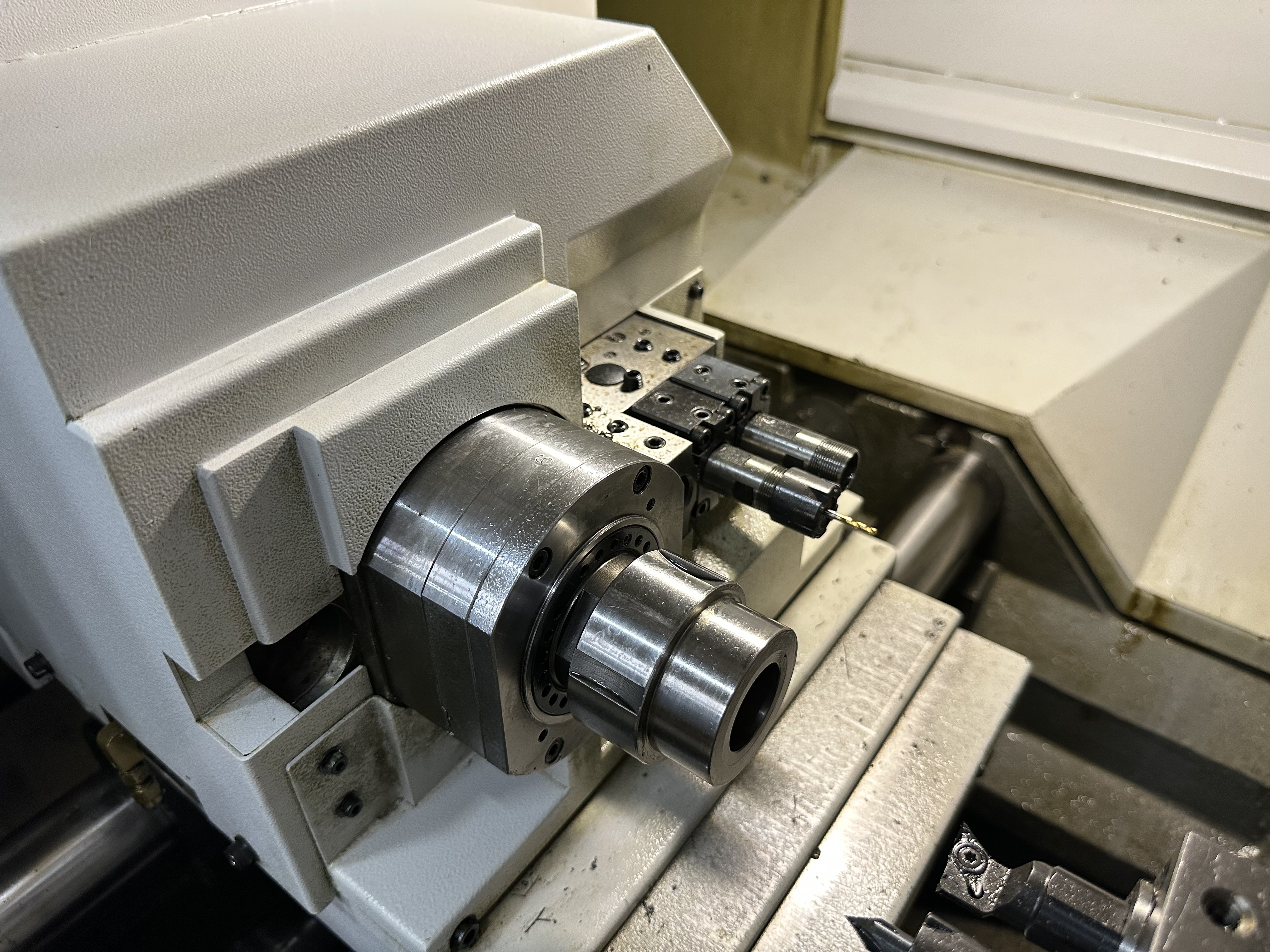 Citizen Cincom L20E-IX Sliding Head Lathe with Cincom M70LPC-V CNC Control (2010)