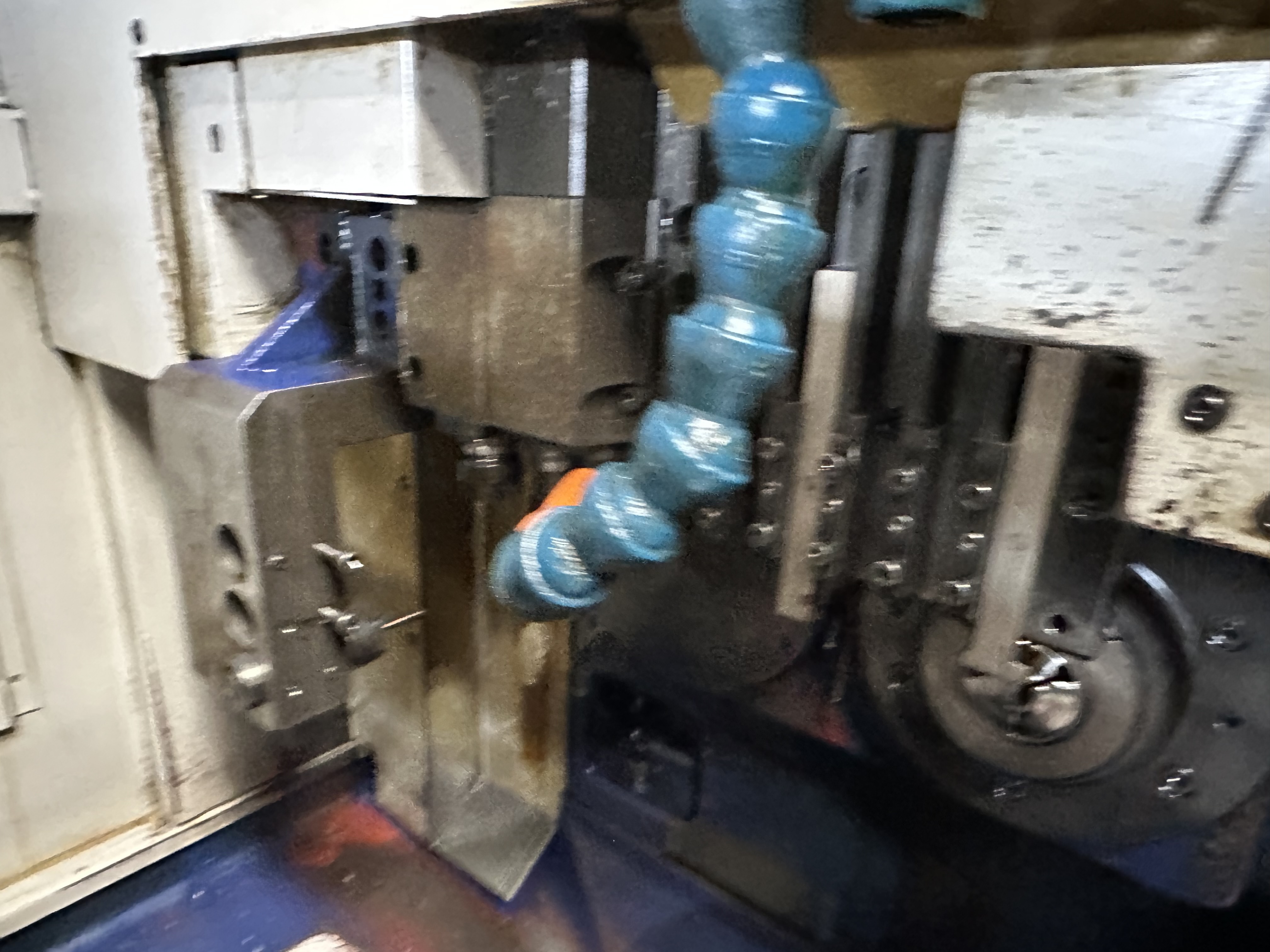 Hanwha ML20H Sliding Head Lathe 6 Axis with Fanuc Series18i-T CNC Control (2001)