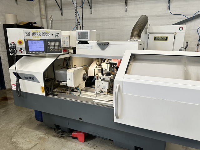 Studer Favorit 650 CNC Universal Cylindrical Grinding Machine with Fanuc Oi-TD CNC Control (2022)