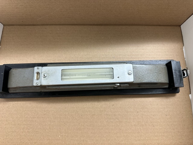 Hilger & Watts Machine Level