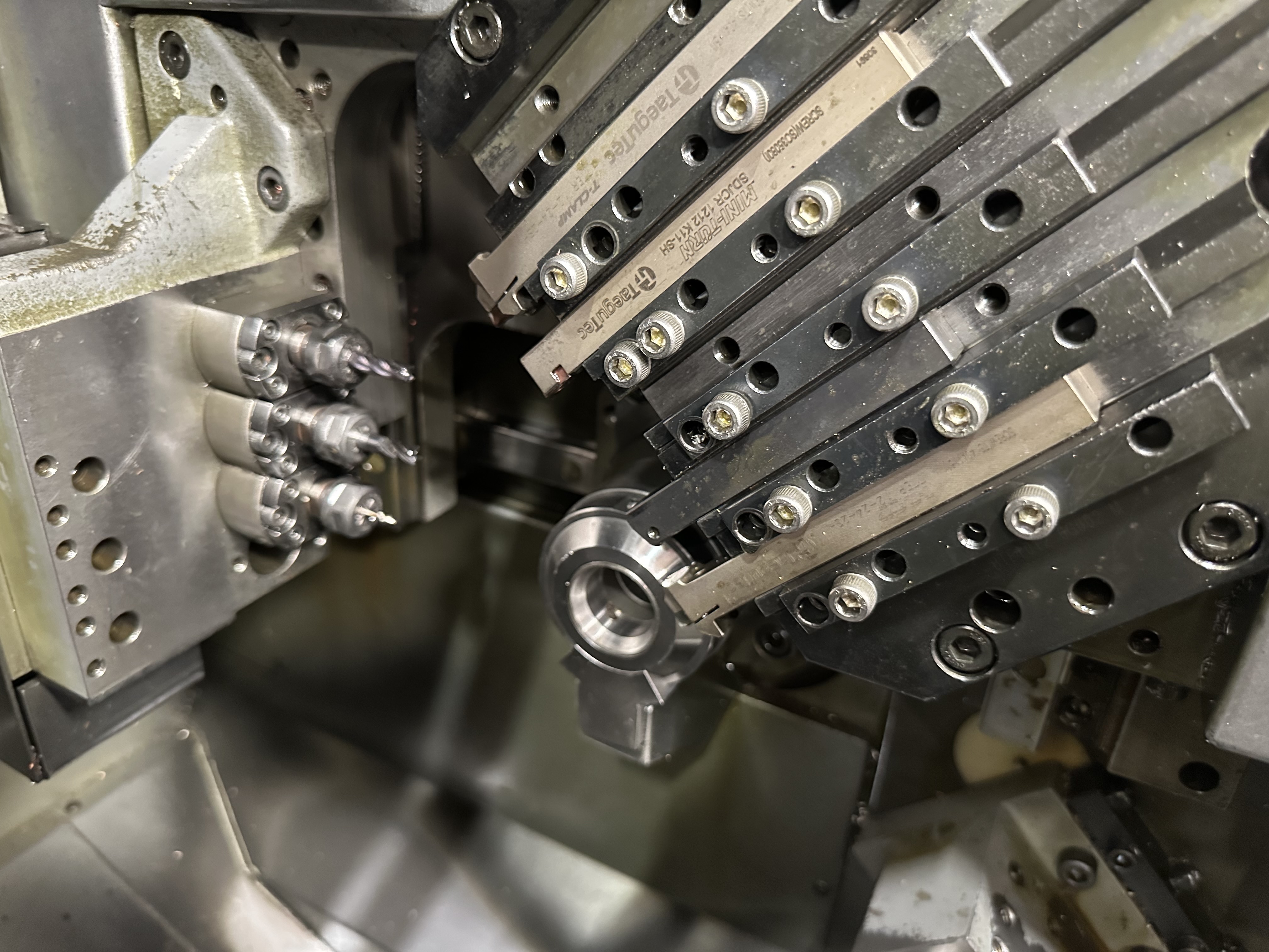 Citizen Type K16 VIIP CNC Sliding Head Lathe with Cincom Fanuc Series 31i - Model A CNC Control (2007)
