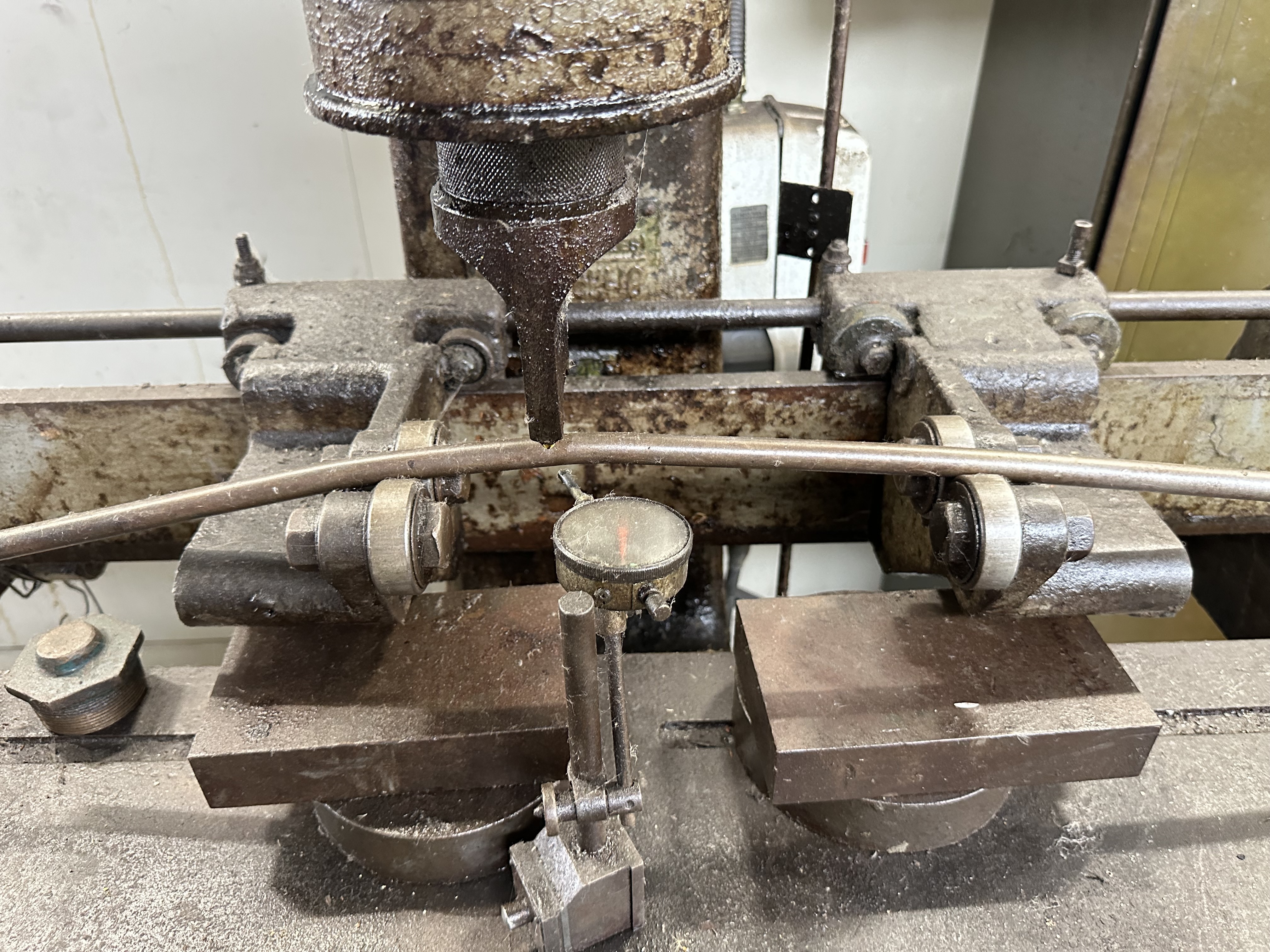 Drummond Bar Straightener, Roller Type Bar Holder, Foot Pedal Operation