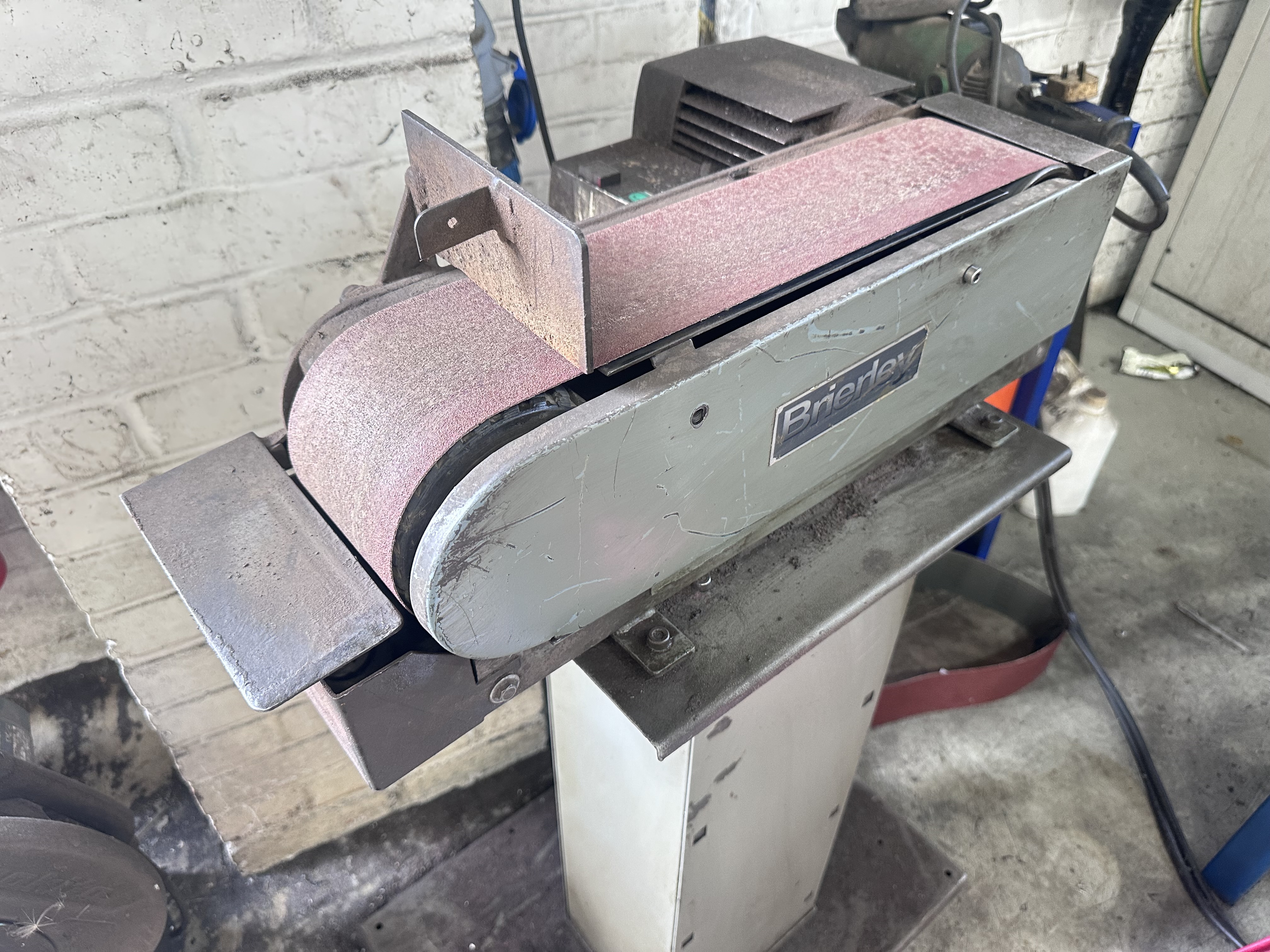 Brierley Band Linisher, 100mm Wide Abrasive Band