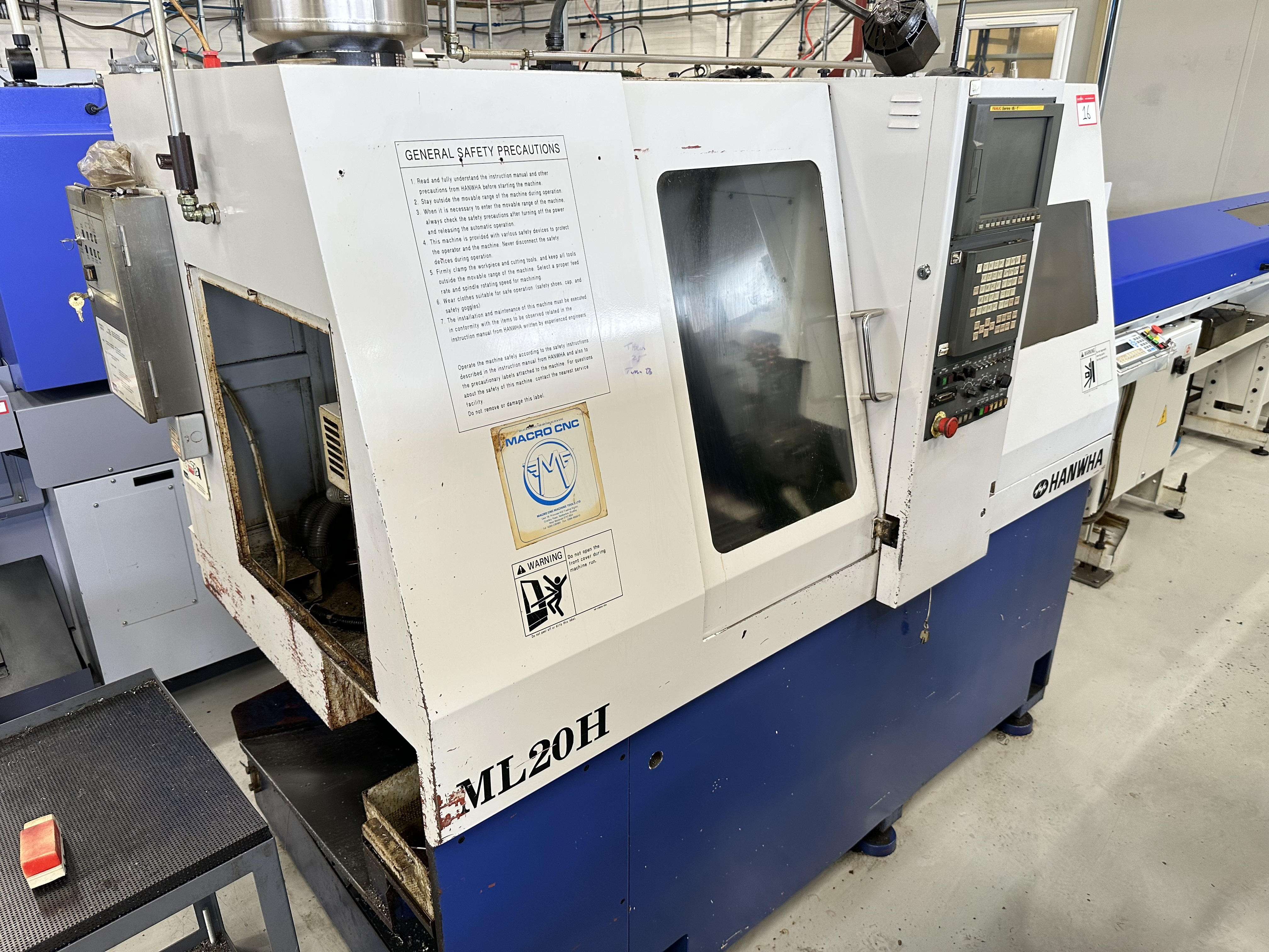 Hanwha ML20H Sliding Head Lathe 6 Axis with Fanuc Series18i-T CNC Control (2001)