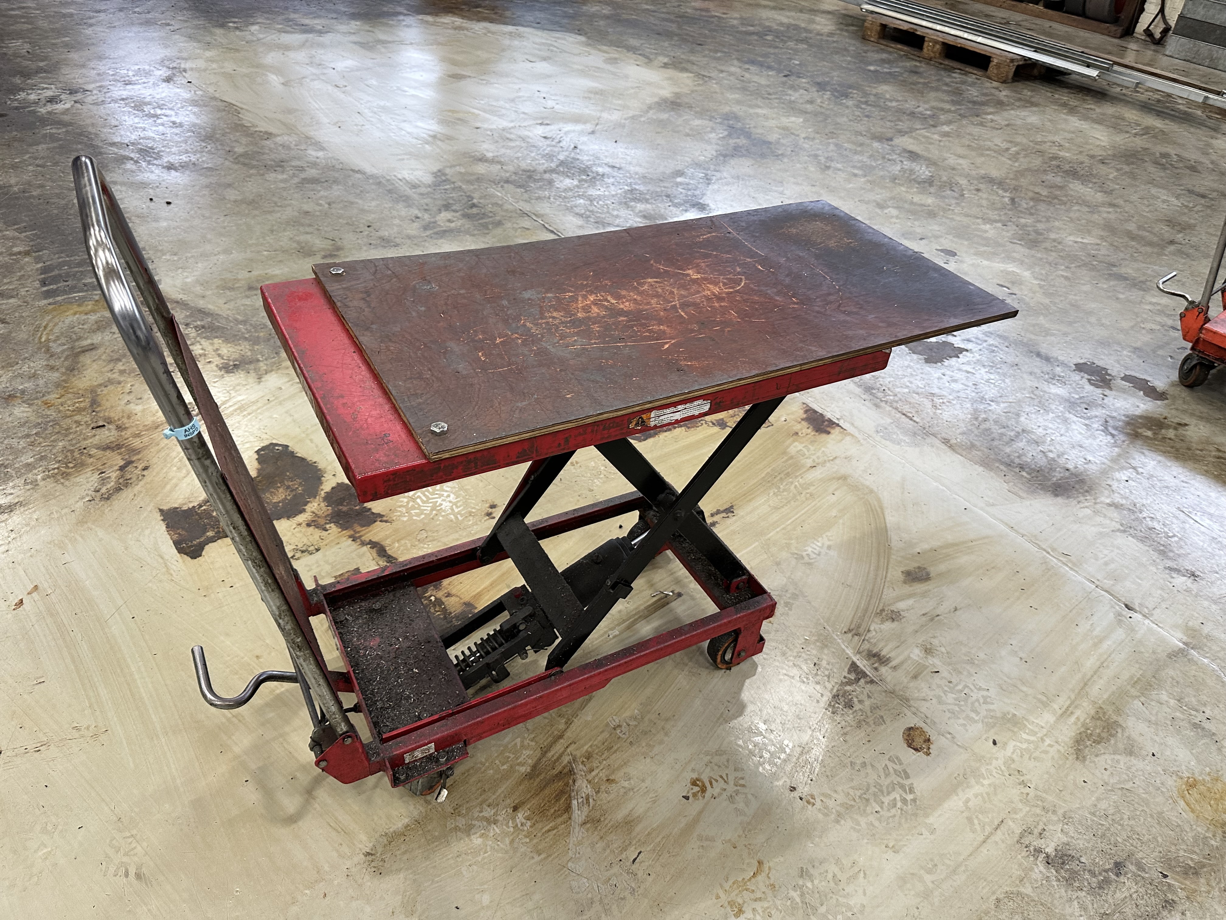 Mobile Lifting Platform Trolley 150kg Capacity