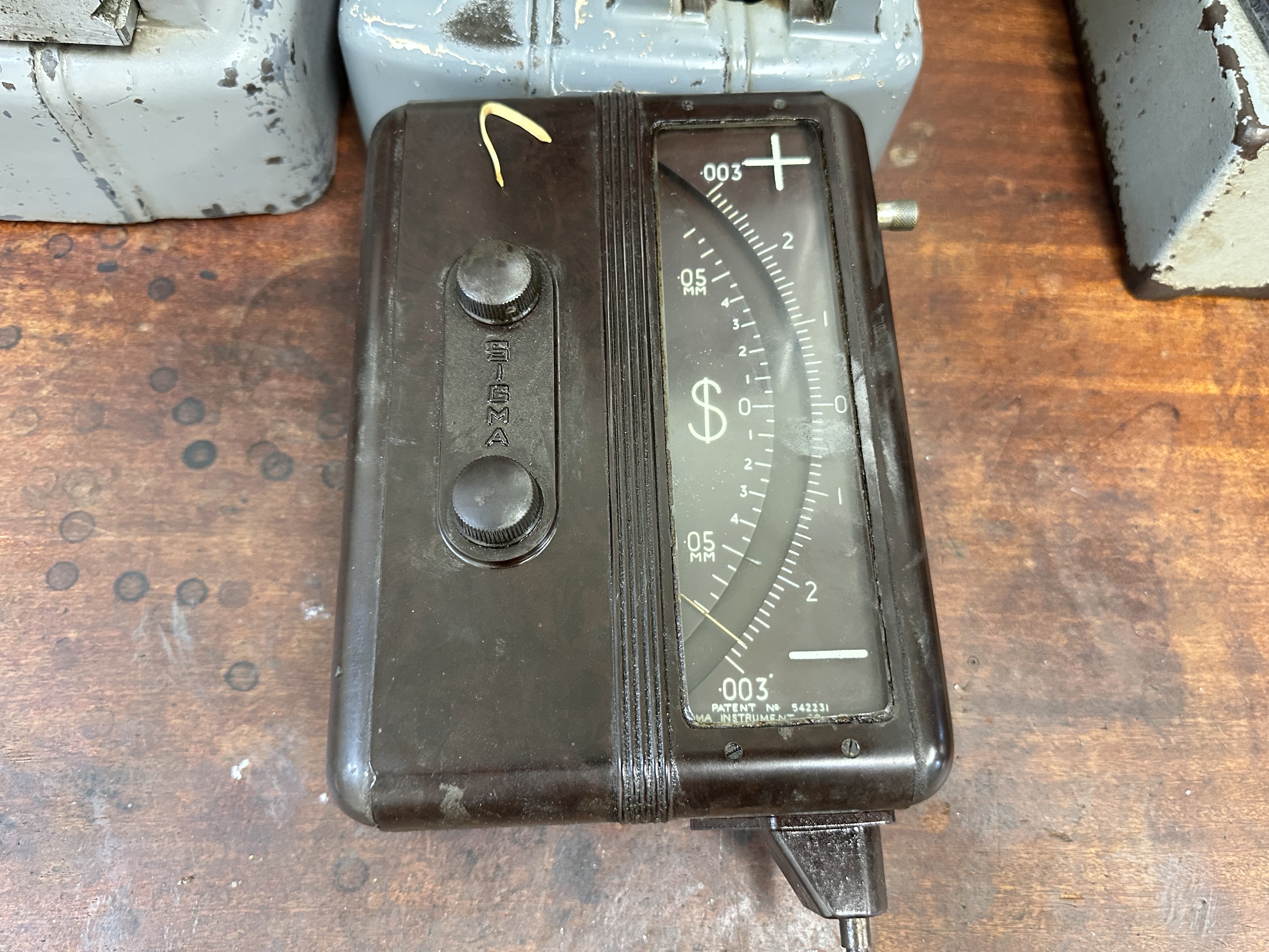 (2) x Sigma Comparators, (1) x Sigma Comparator Clock