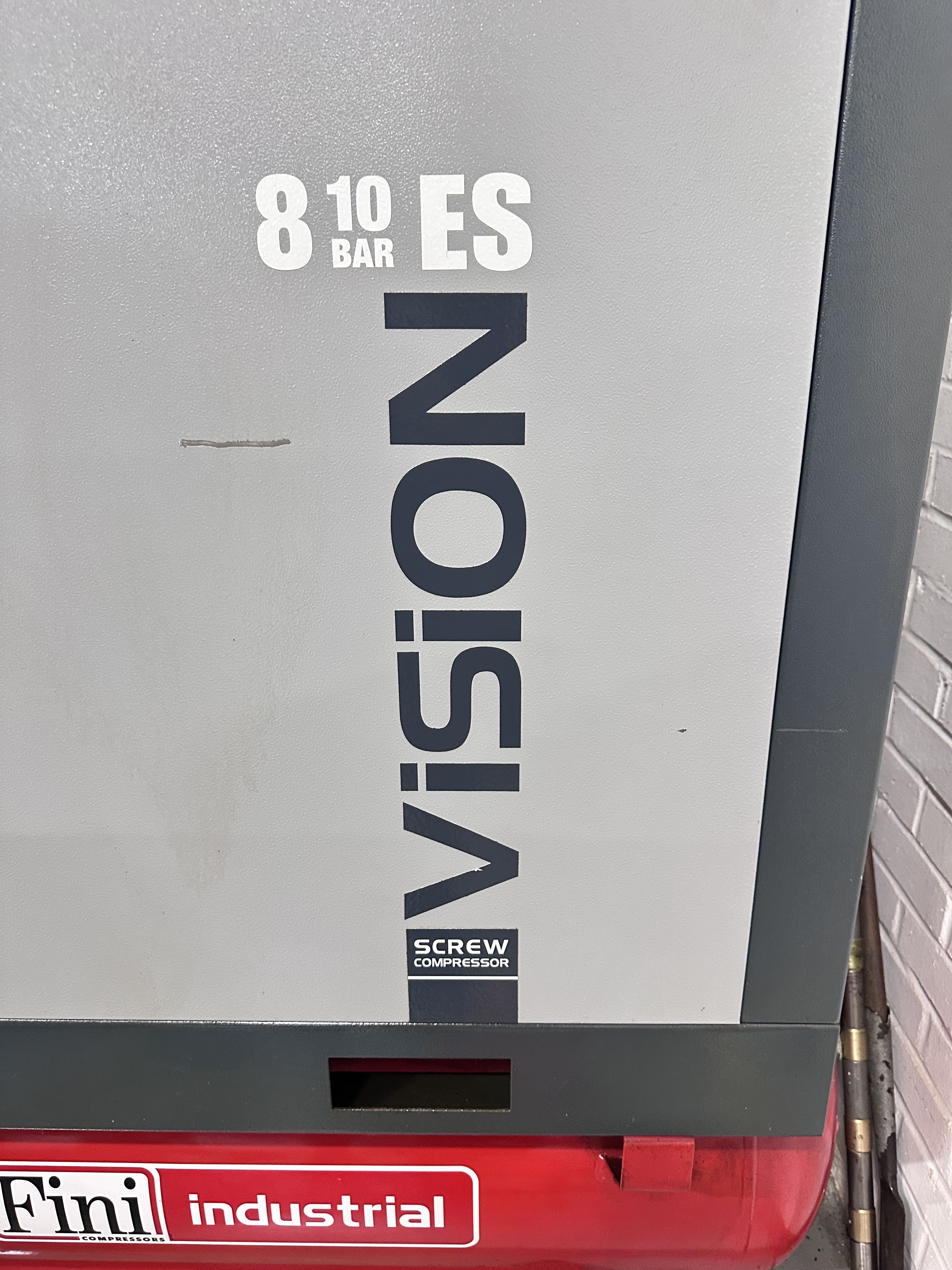 Fini Industrial Vision 8 - 10 - 270 ES Air Compressor (2017) 