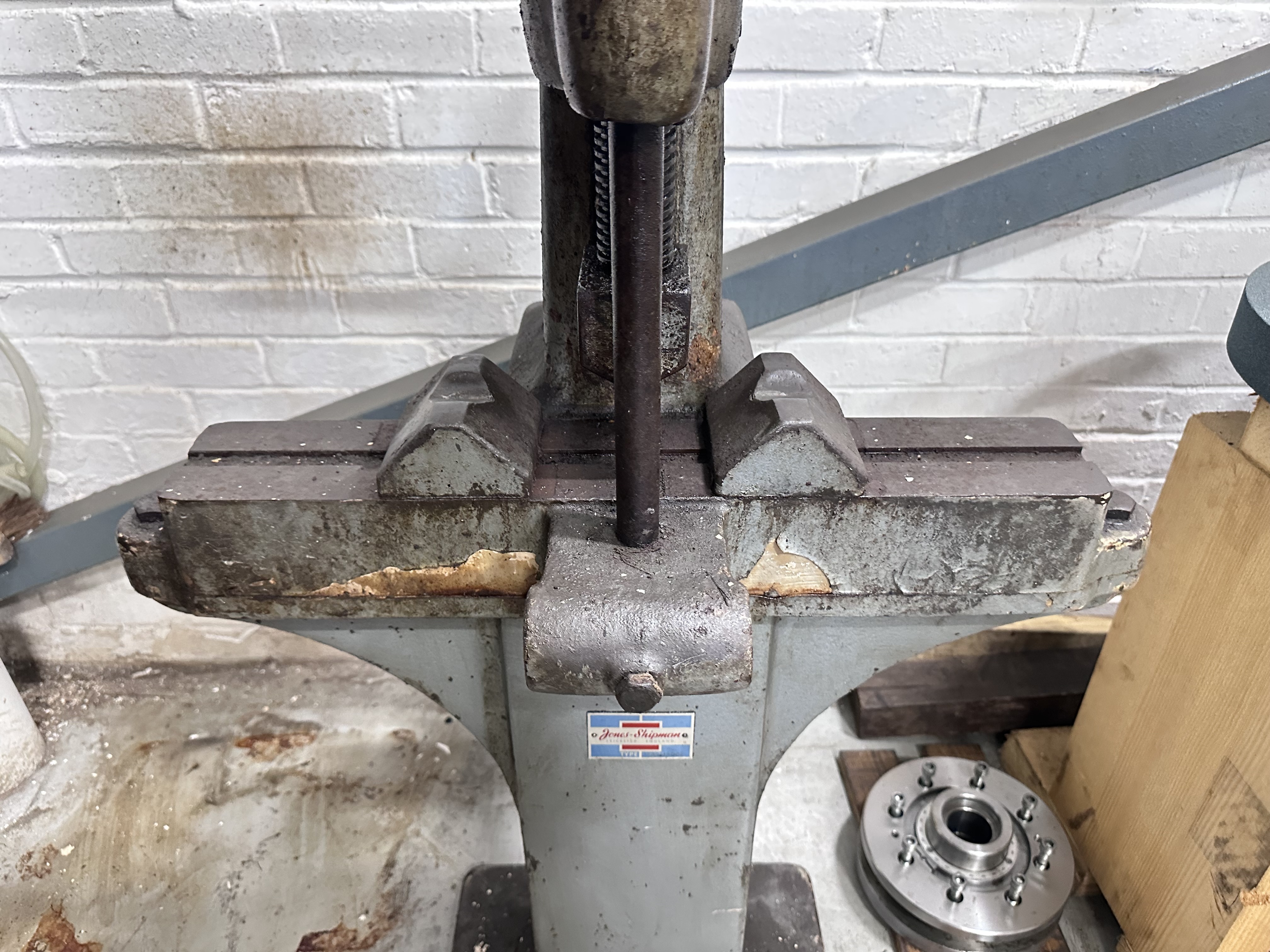 Jones & Shipman Manual Bar Straightening Press